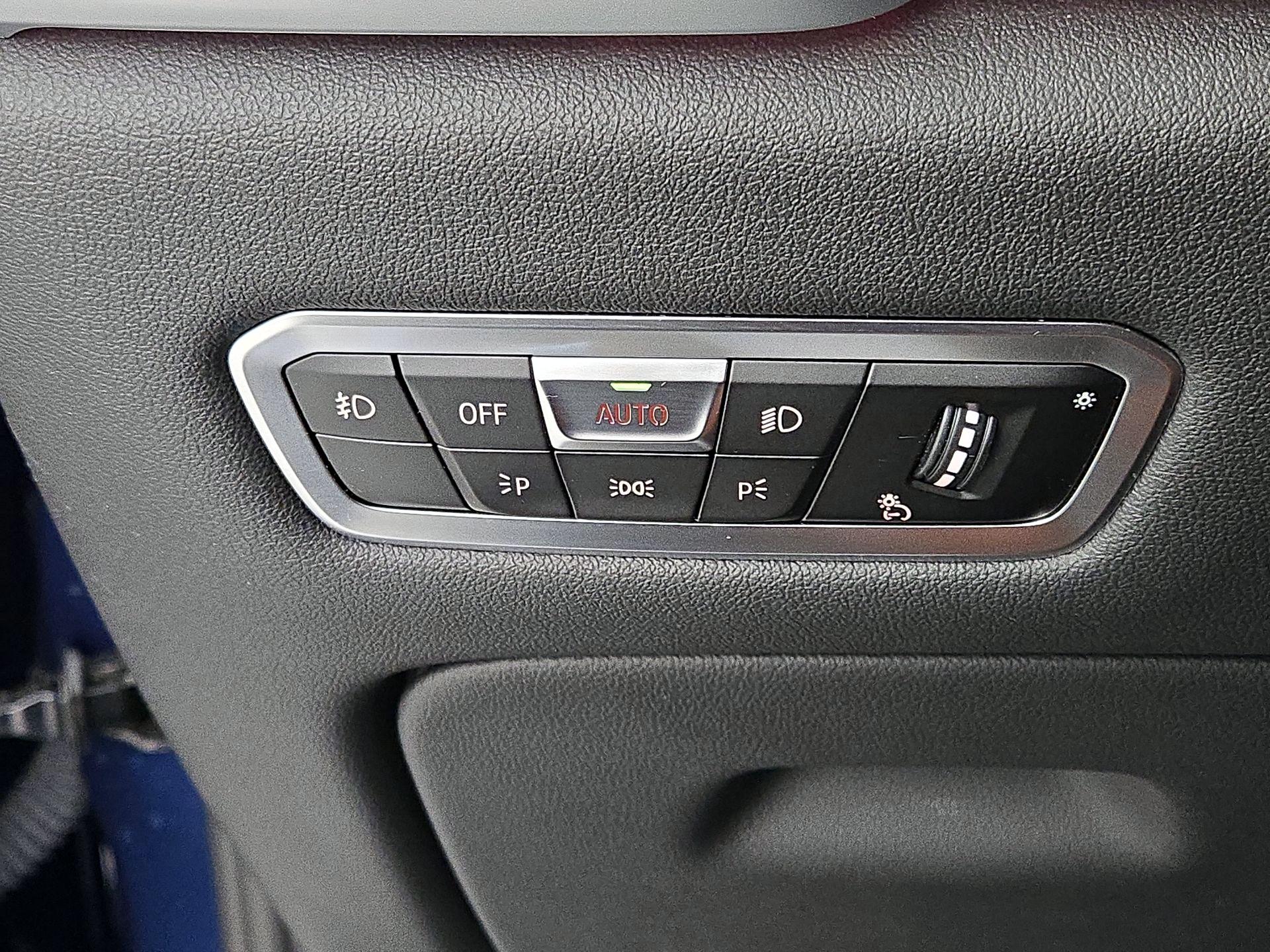Thumbnail: 2021 BMW X5 - 13