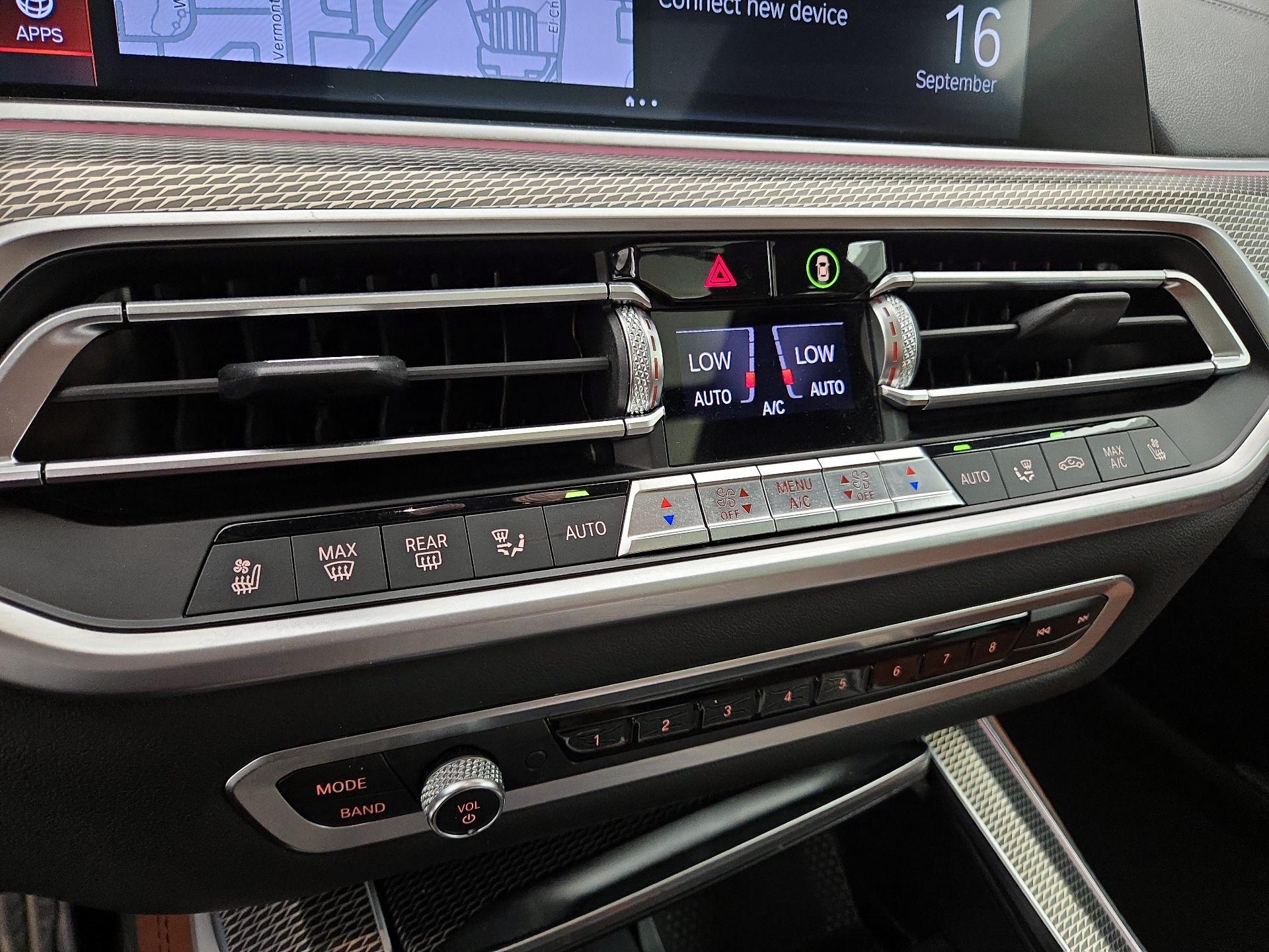 Thumbnail: 2021 BMW X5 - 17
