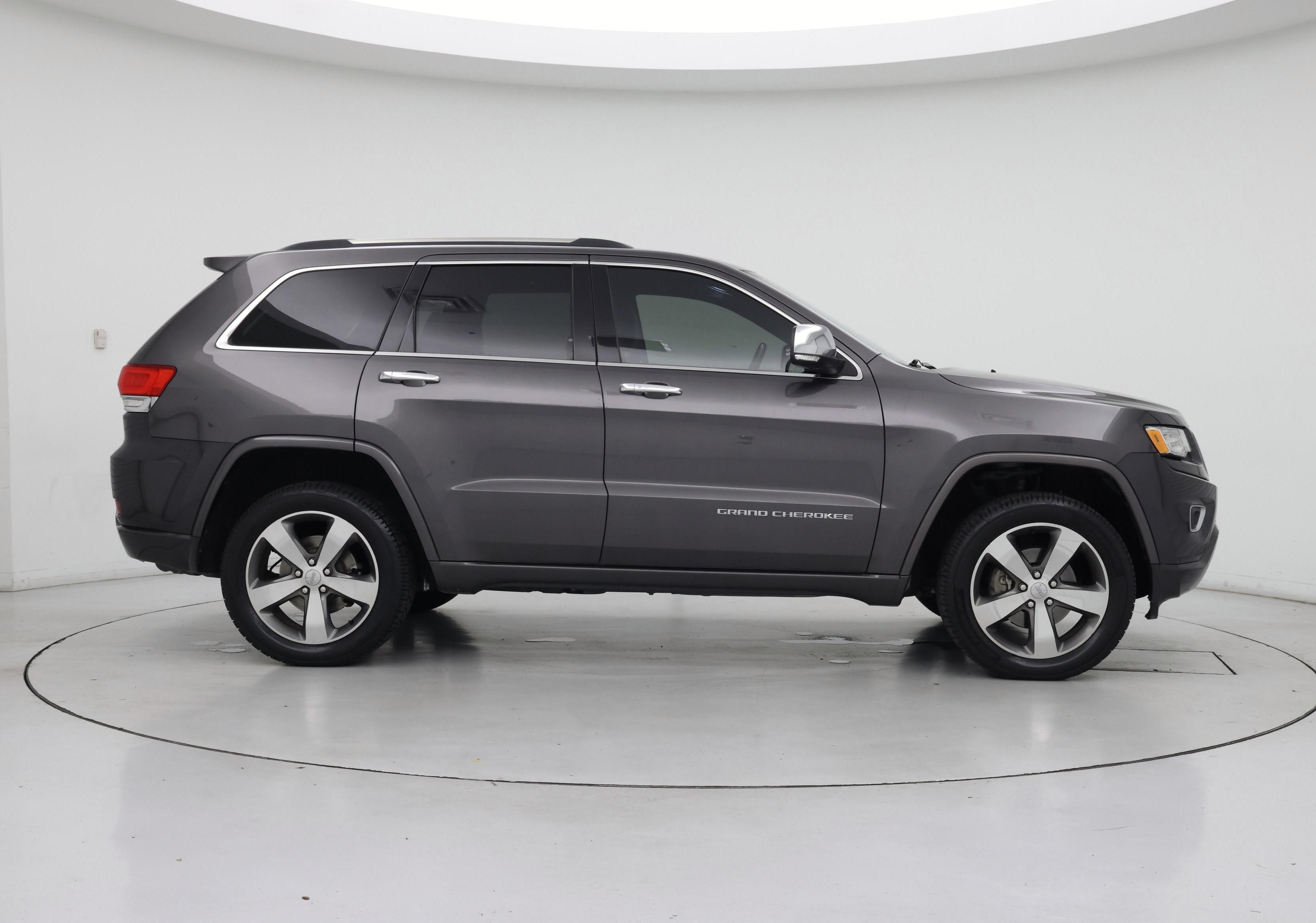 Thumbnail: 2015 Jeep Grand Cherokee - 7