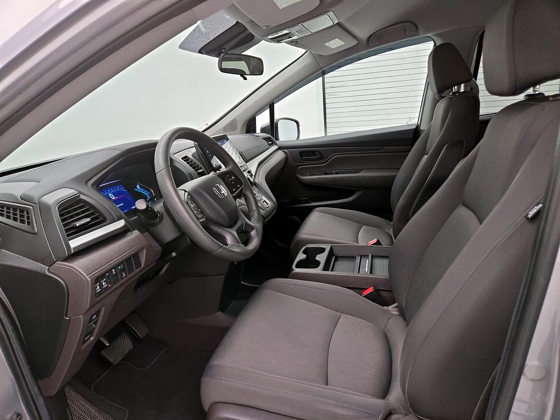 Thumbnail: 2019 Honda Odyssey - 11