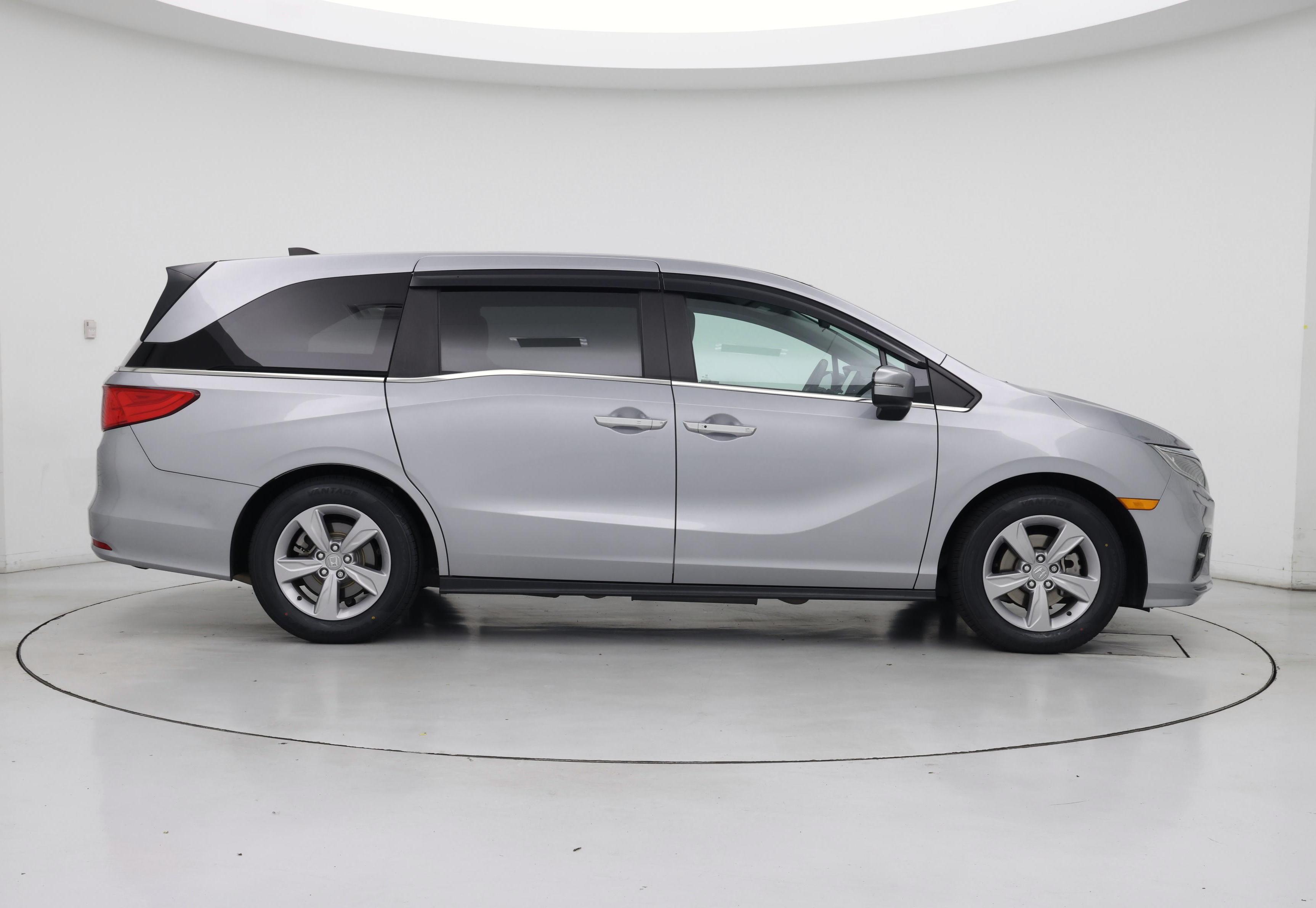 Thumbnail: 2019 Honda Odyssey - 7