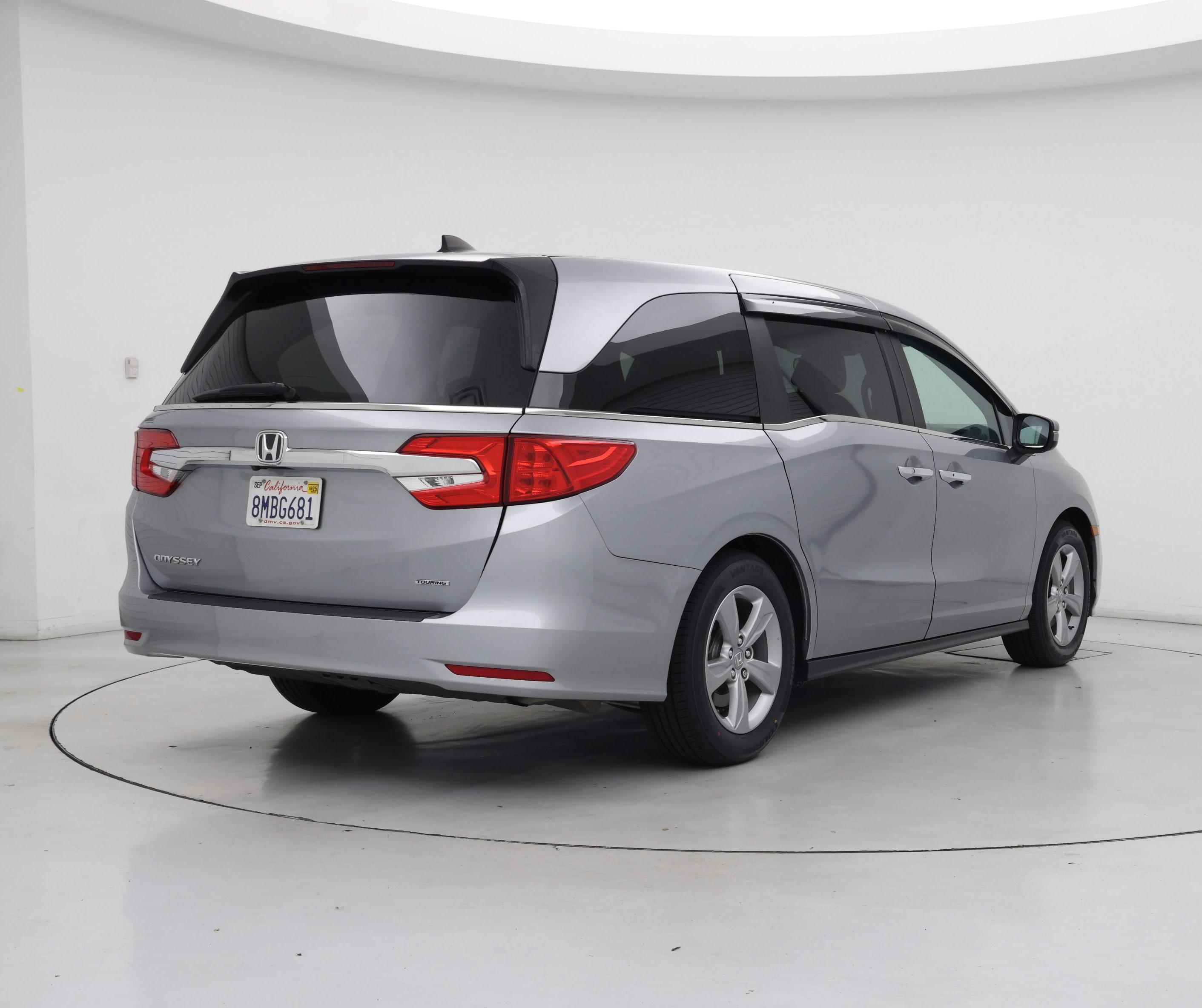 Thumbnail: 2019 Honda Odyssey - 8