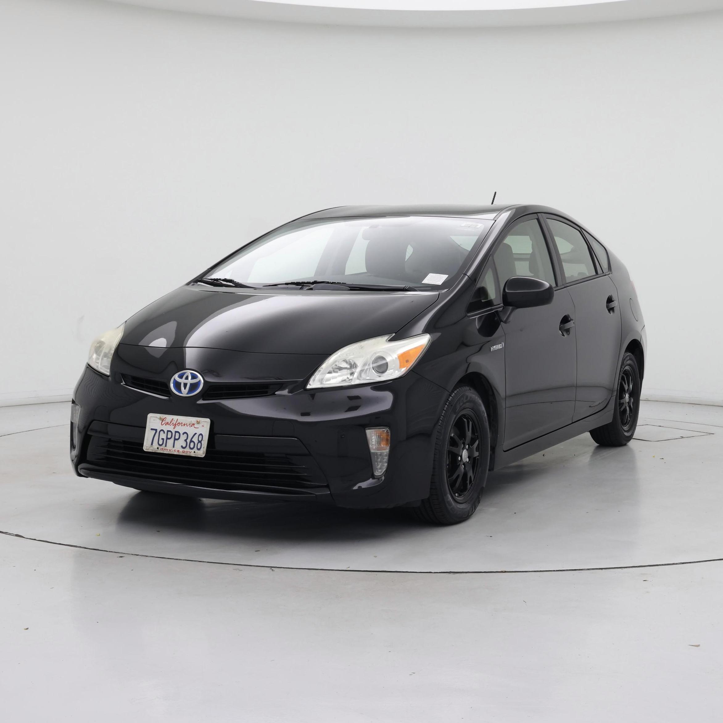 Thumbnail: 2014 Toyota Prius - 4