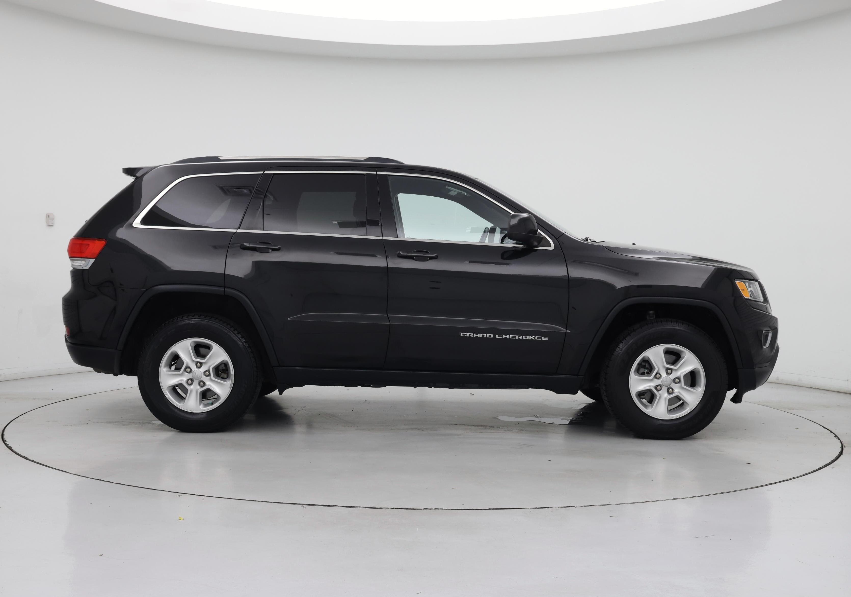 Thumbnail: 2016 Jeep Grand Cherokee - 7