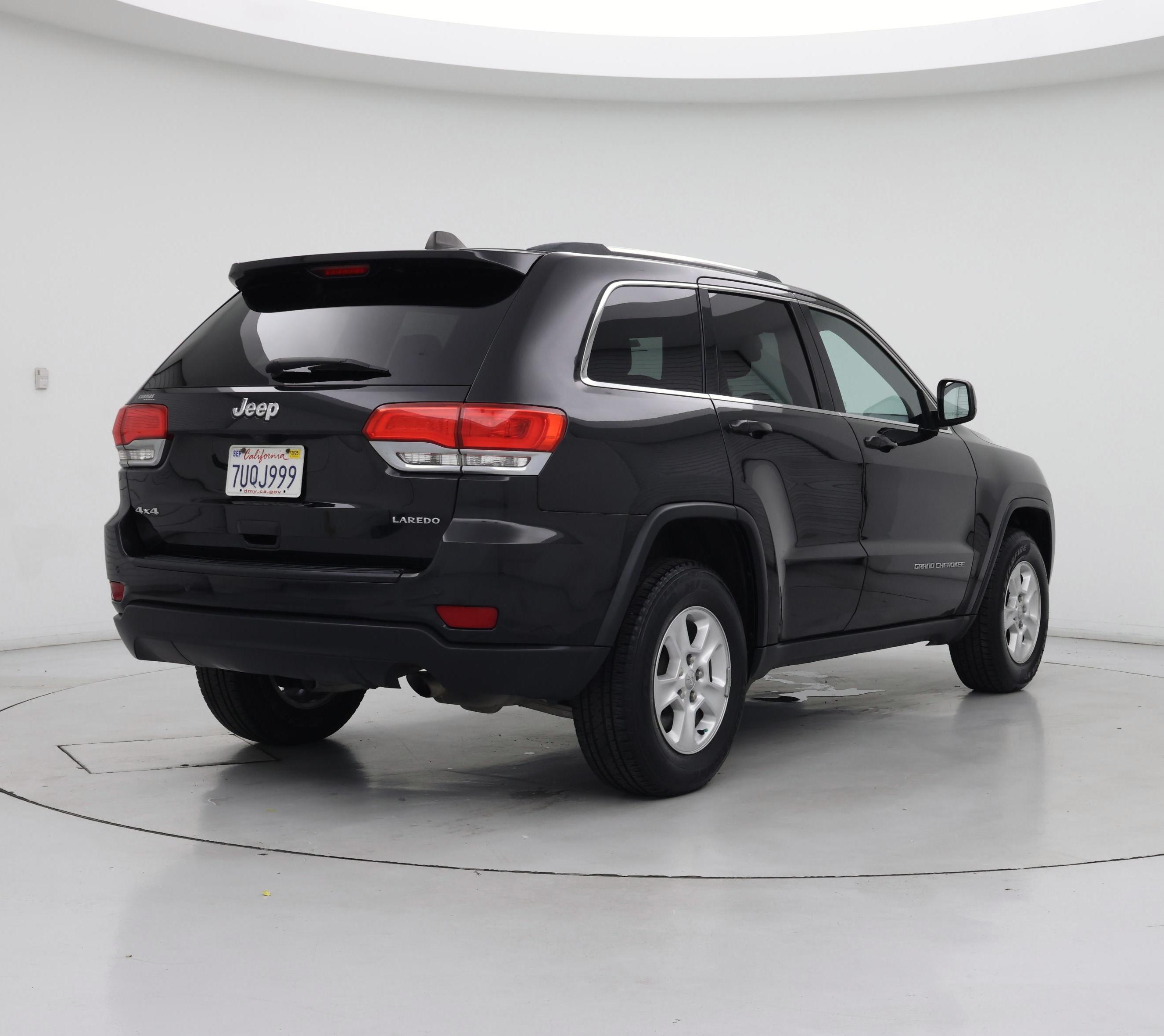 Thumbnail: 2016 Jeep Grand Cherokee - 8
