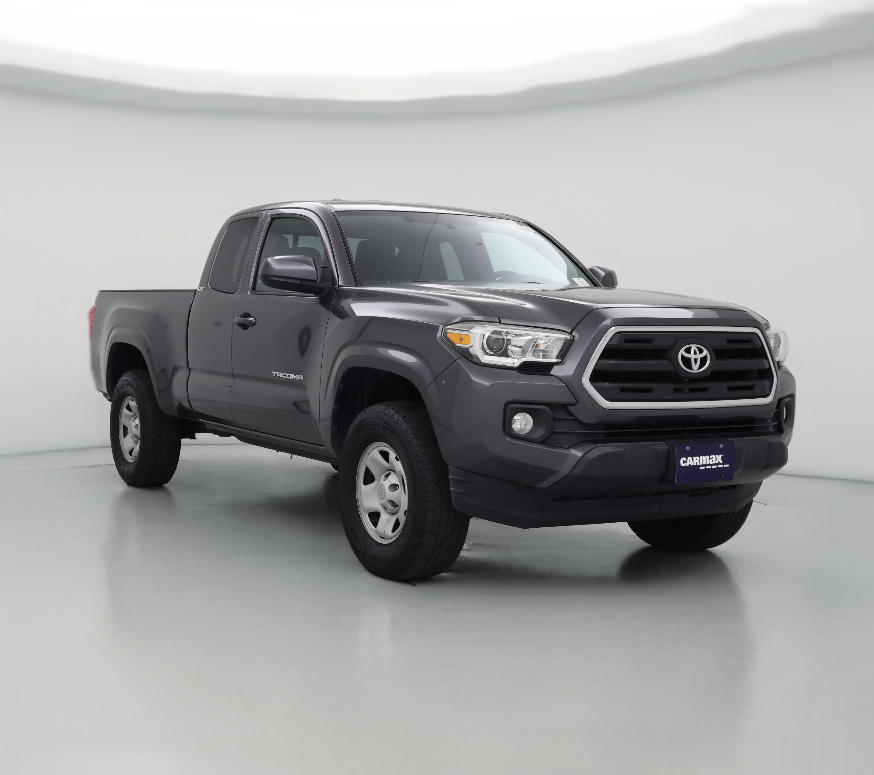 Thumbnail: 2017 Toyota Tacoma - 1