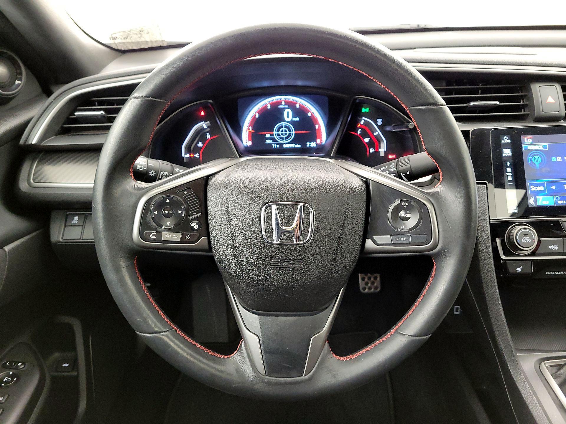Thumbnail: 2017 Honda Civic - 10