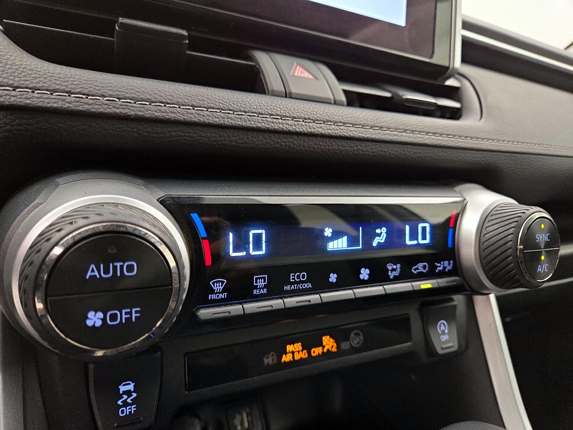 Thumbnail: 2023 Toyota RAV4 - 16