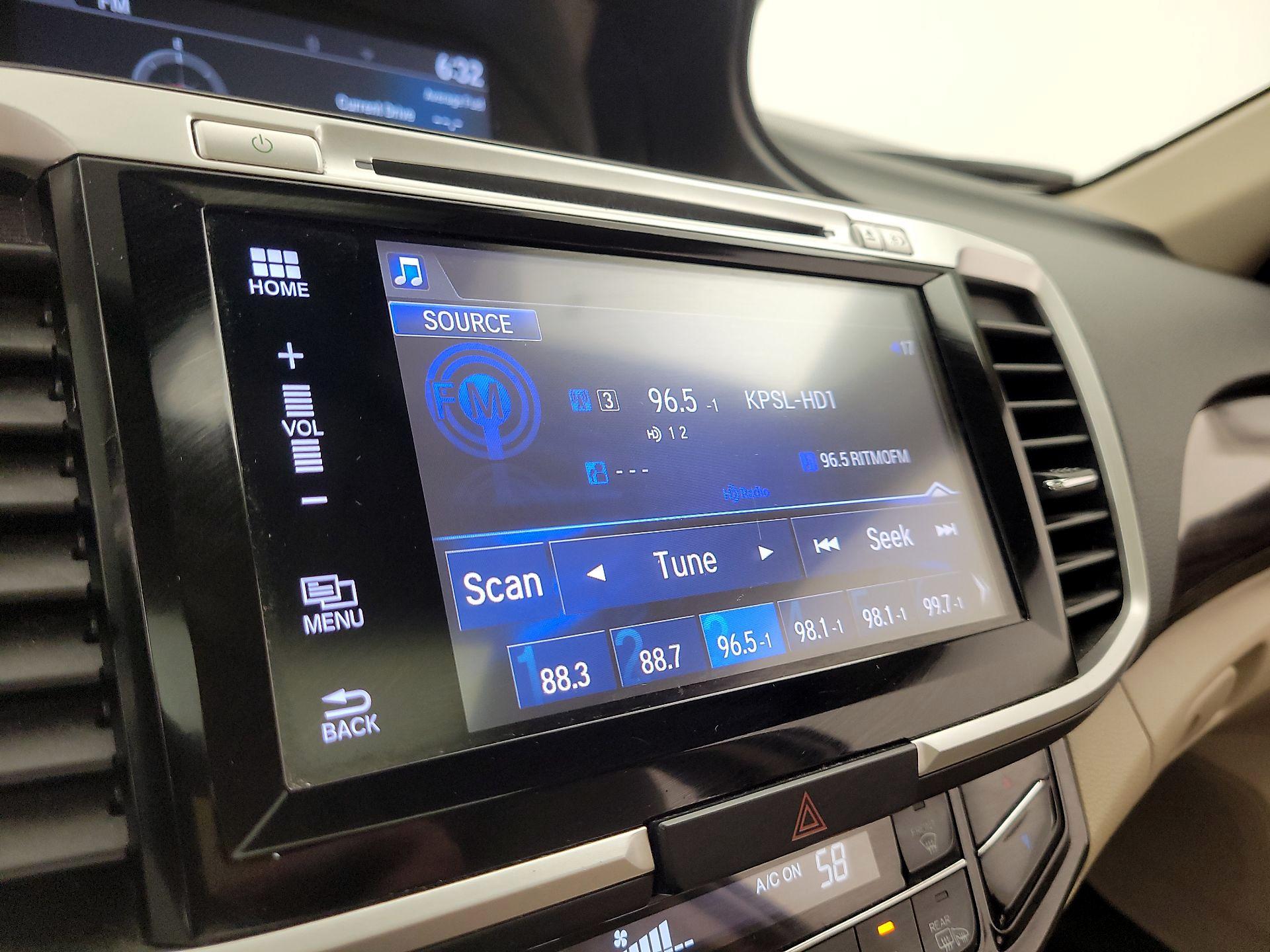 Thumbnail: 2017 Honda Accord - 15