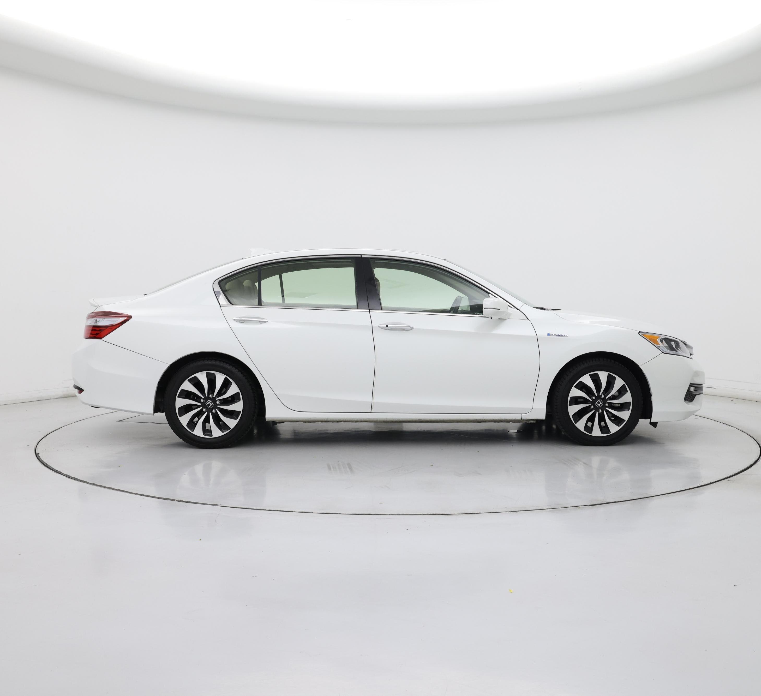 Thumbnail: 2017 Honda Accord - 7