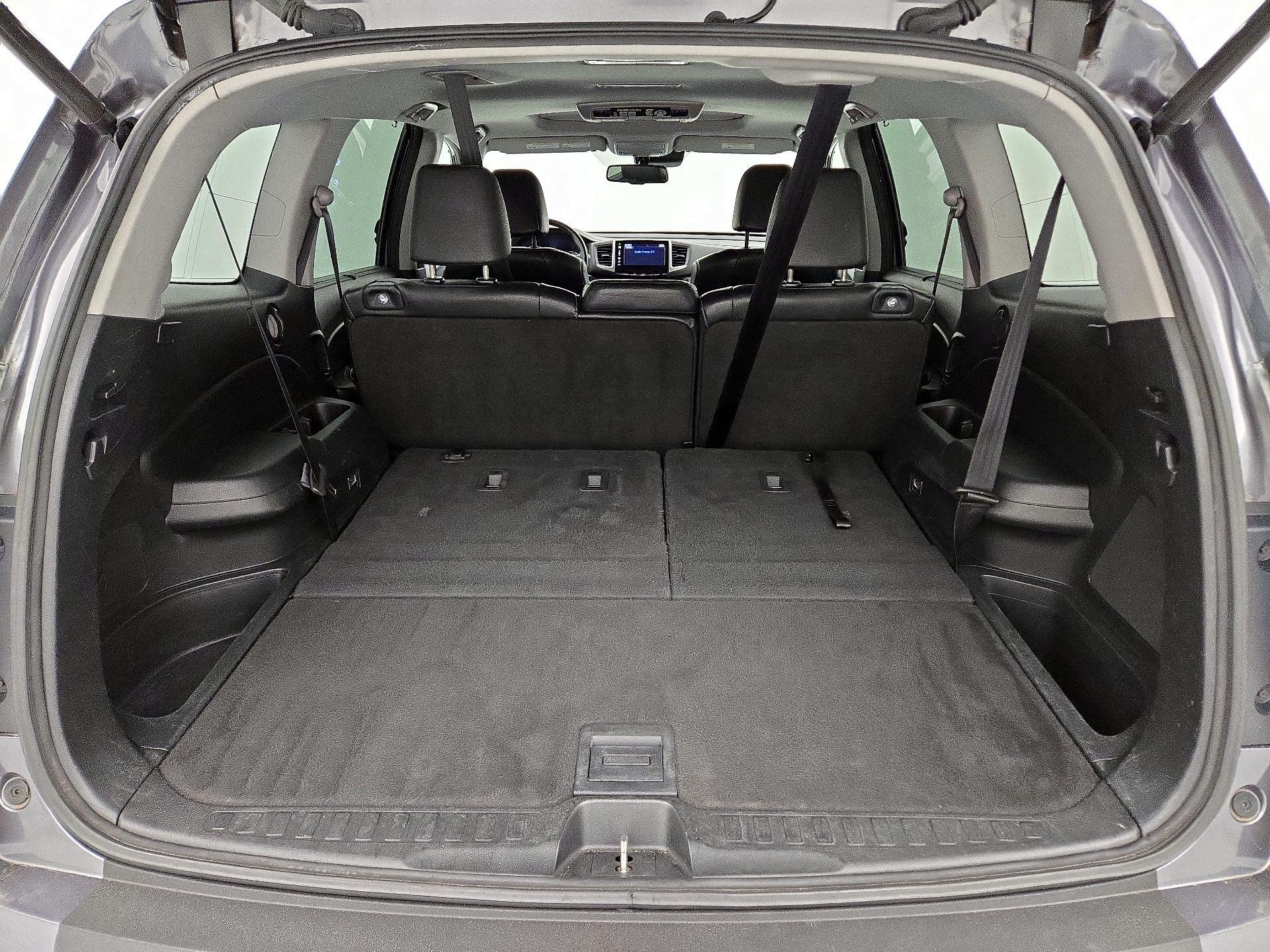 Thumbnail: 2016 Honda Pilot - 19