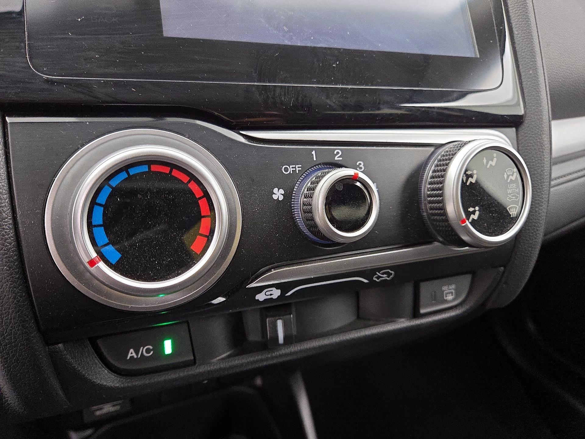 Thumbnail: 2016 Honda Fit - 16