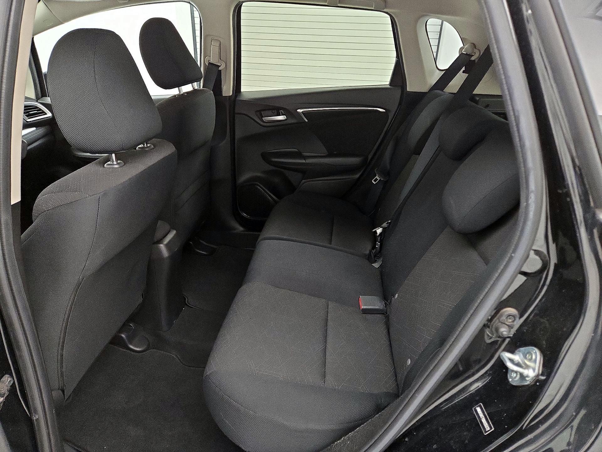 Thumbnail: 2016 Honda Fit - 18