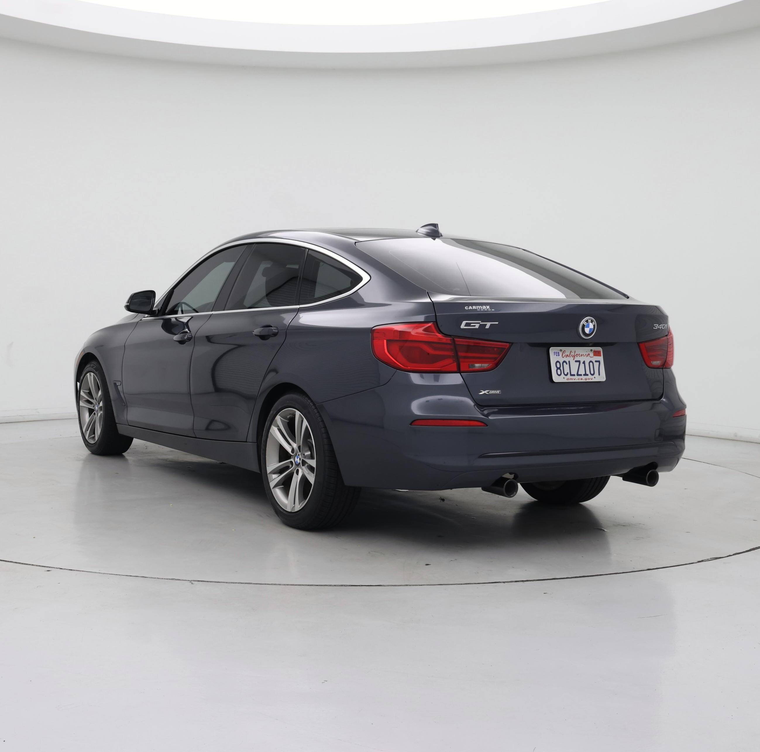 Thumbnail: 2018 BMW 3 Series - 2
