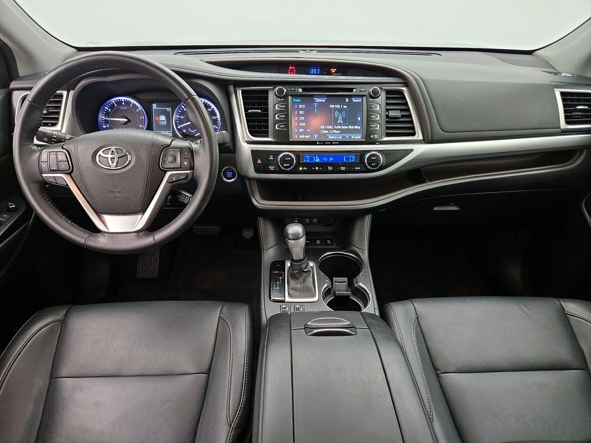 Thumbnail: 2017 Toyota Highlander - 9