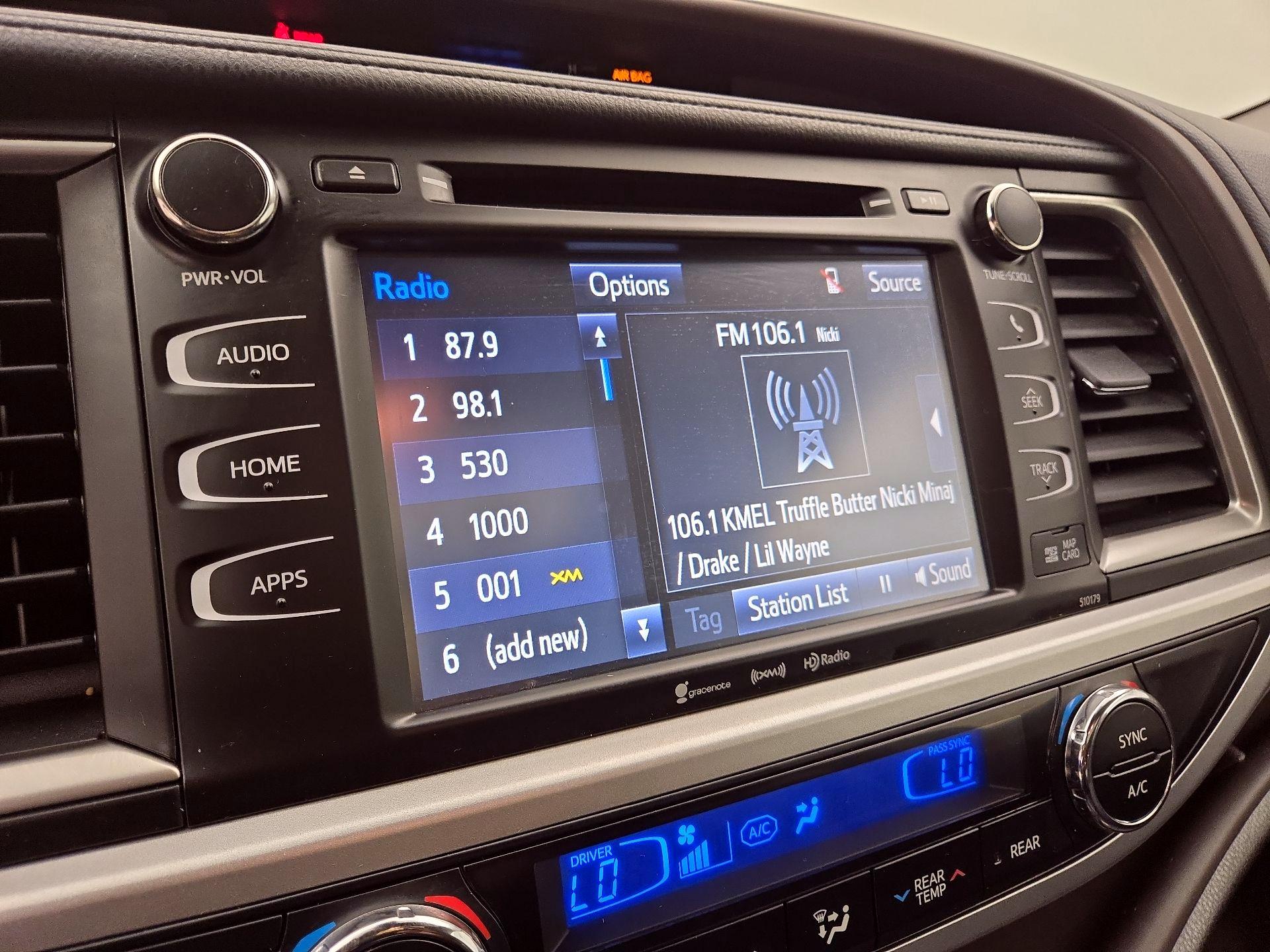 Thumbnail: 2017 Toyota Highlander - 15