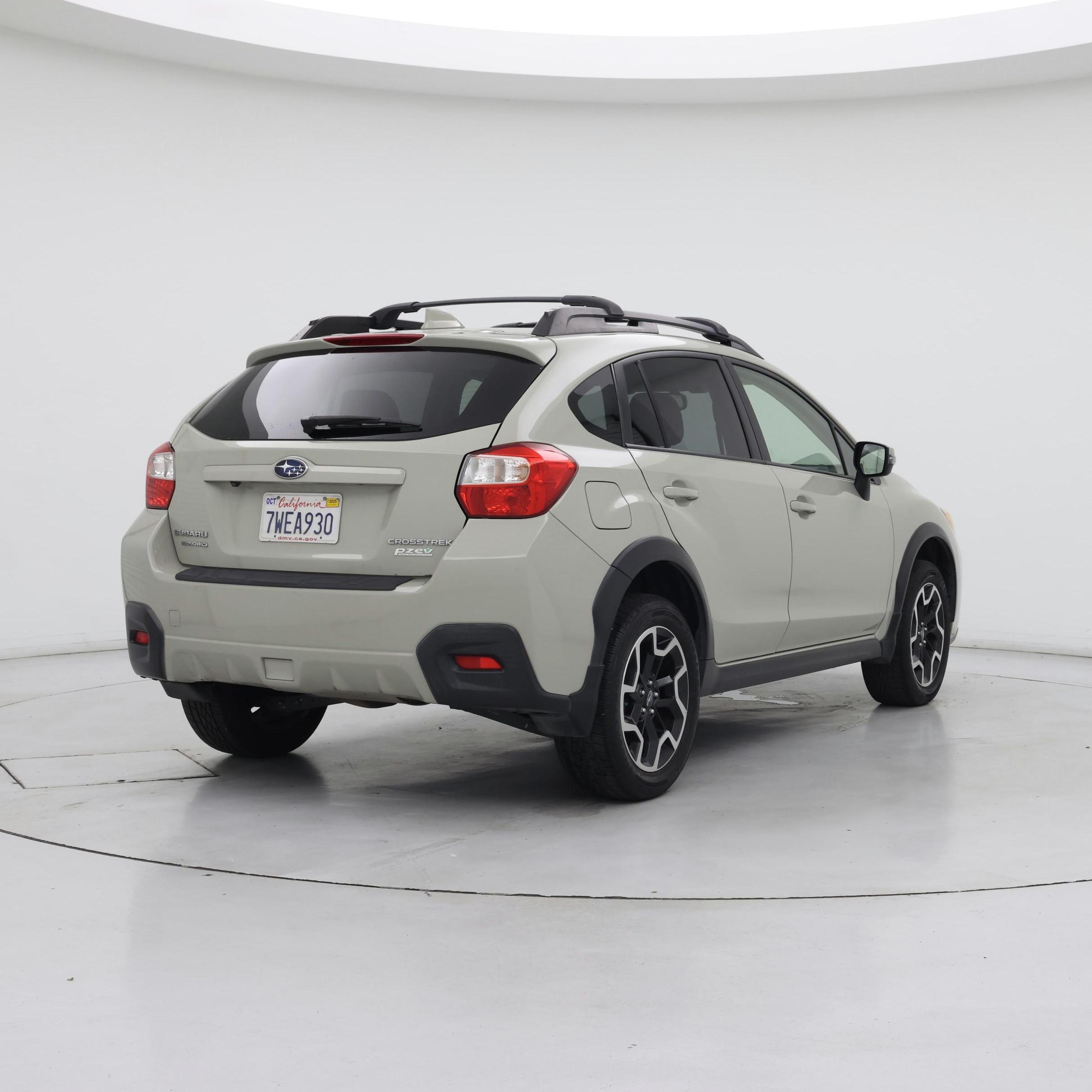Thumbnail: 2016 Subaru XV Crosstrek - 8