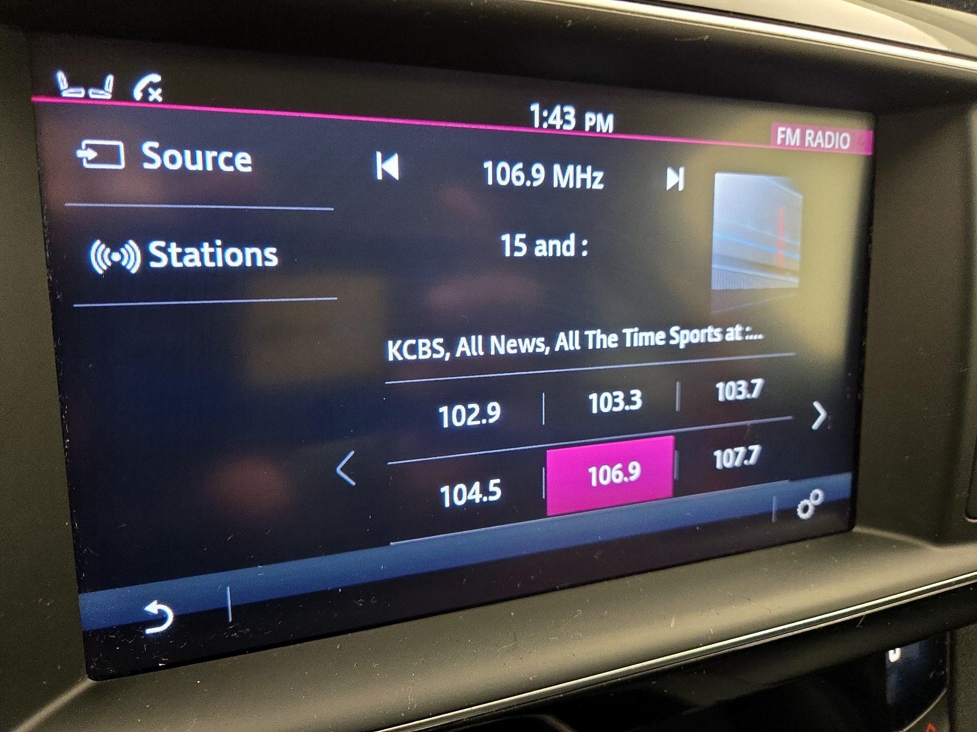 Thumbnail: 2017 Jaguar F-Pace - 15