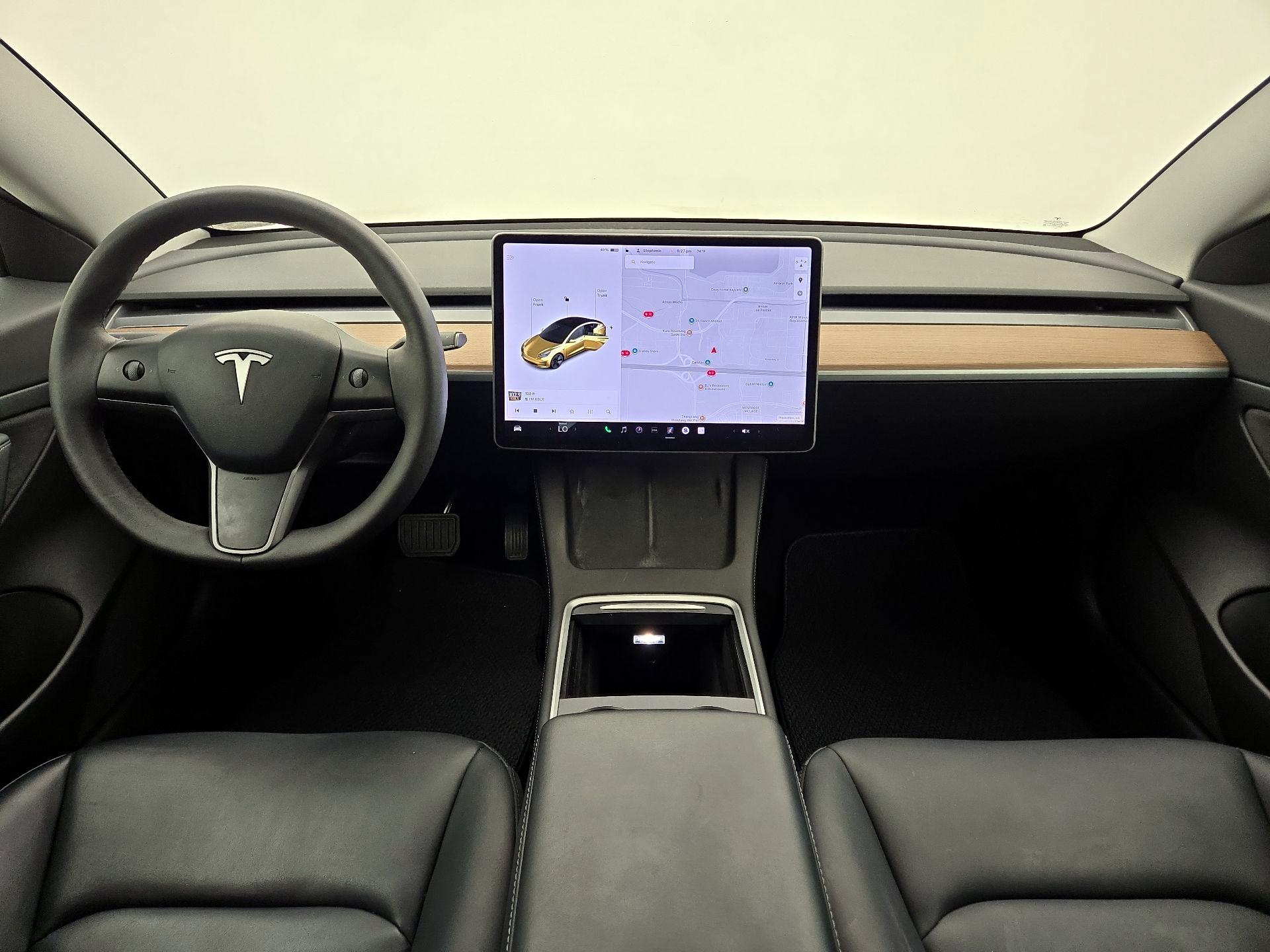 Thumbnail: 2021 Tesla Model 3 - 9
