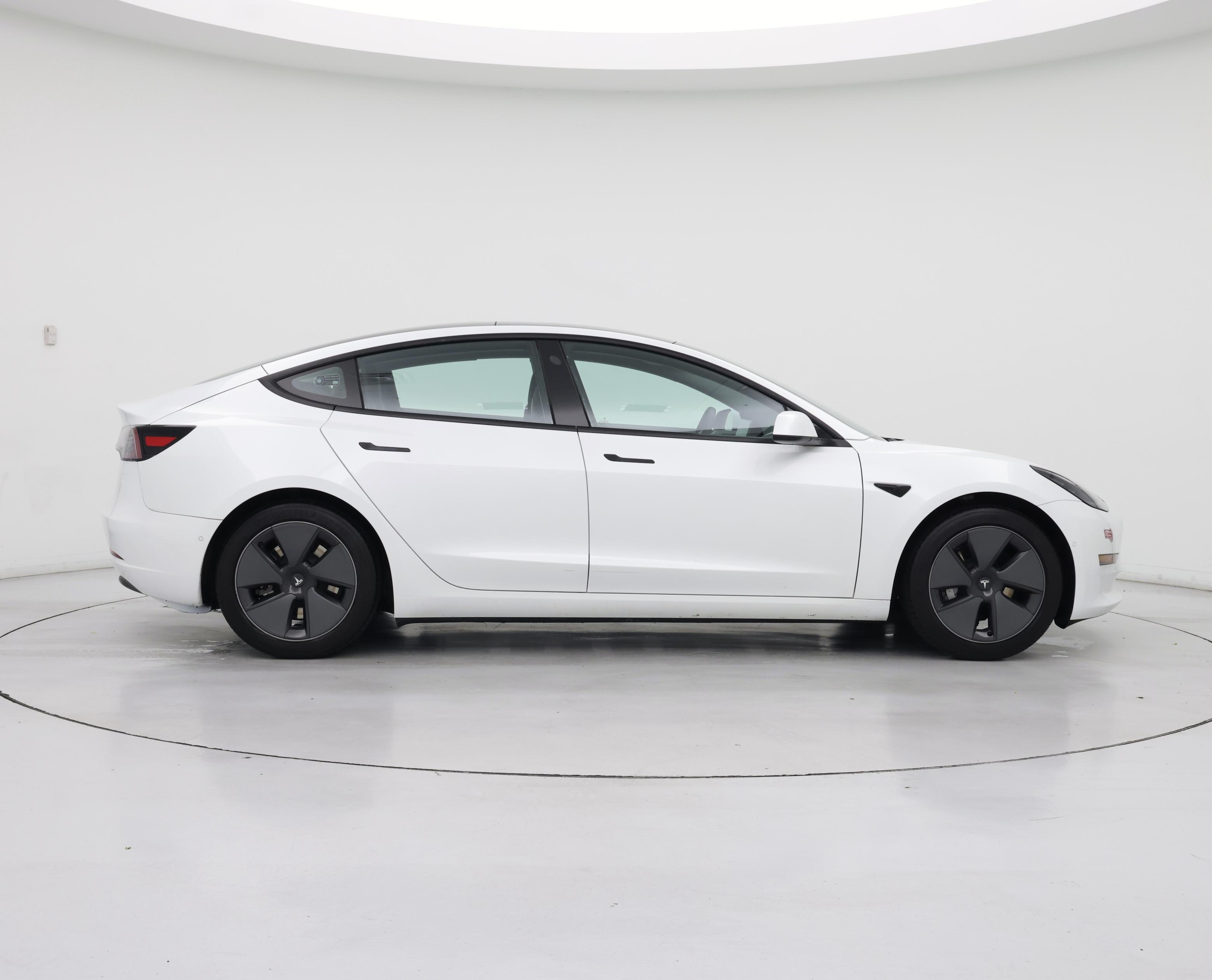 Thumbnail: 2021 Tesla Model 3 - 7