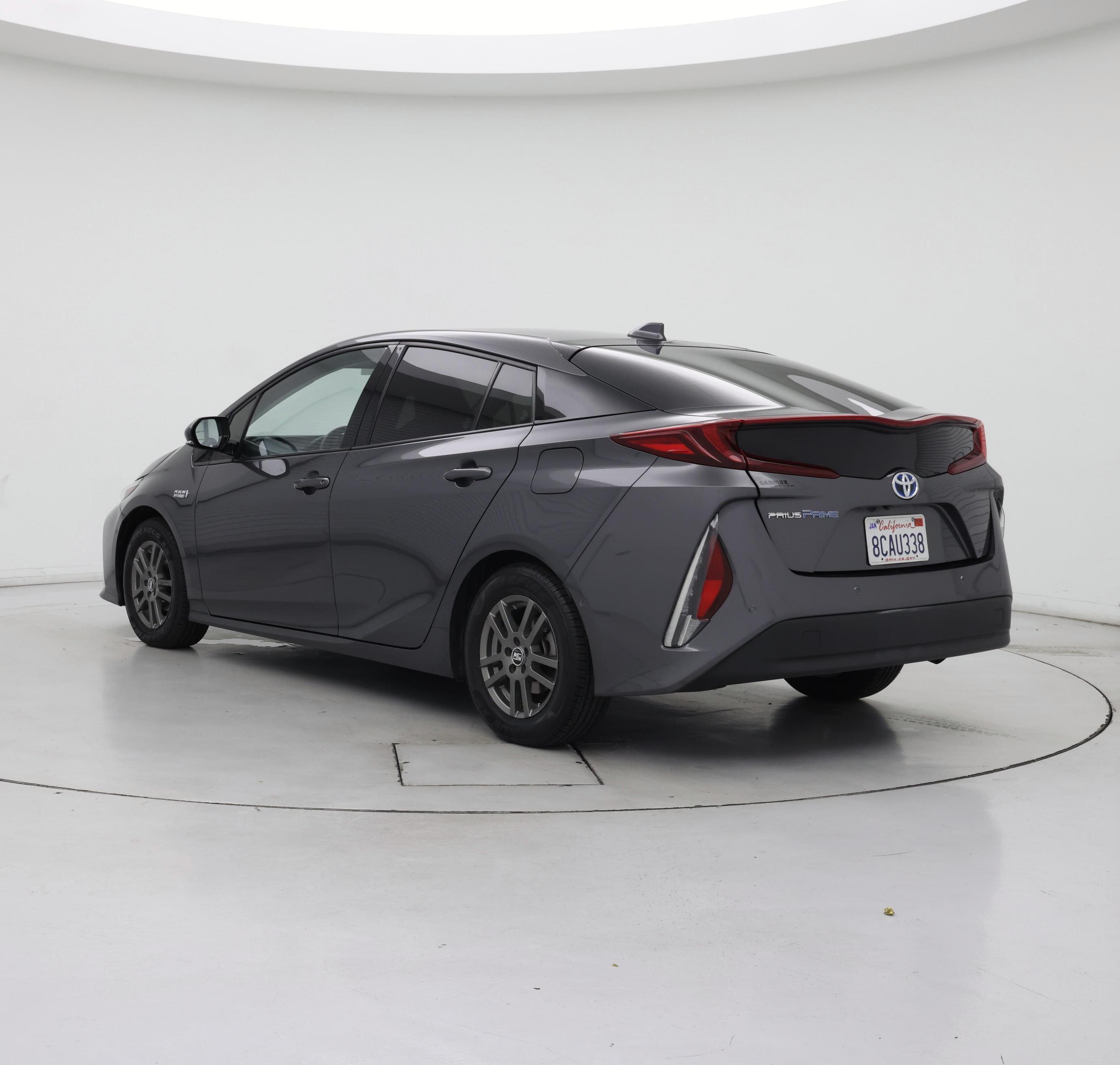Thumbnail: 2017 Toyota Prius Prime - 2