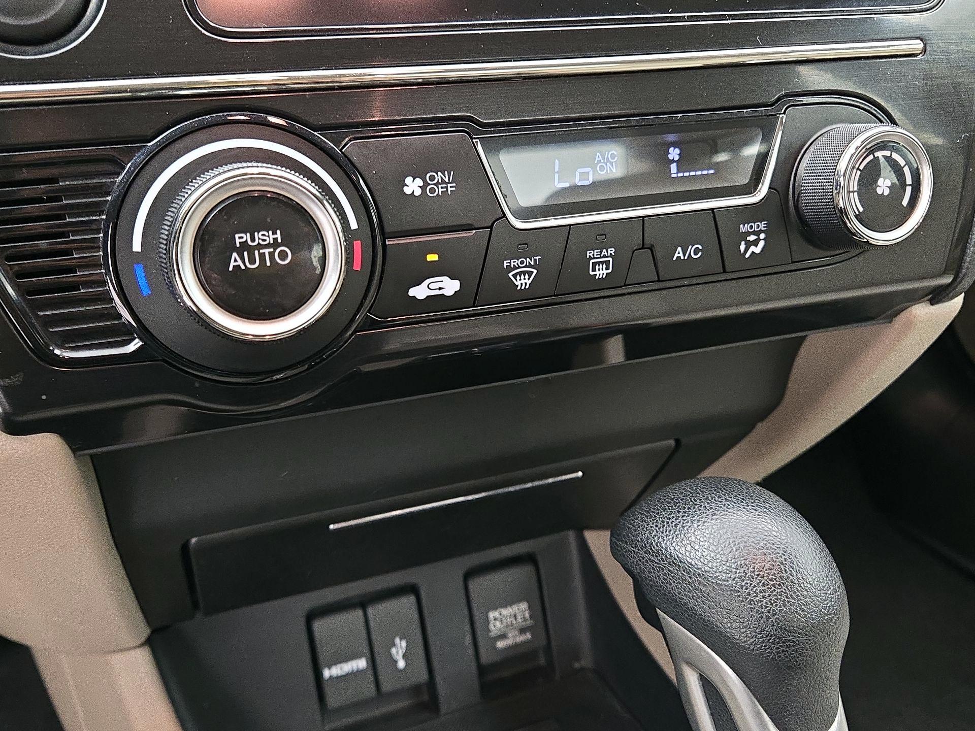 Thumbnail: 2014 Honda Civic - 16