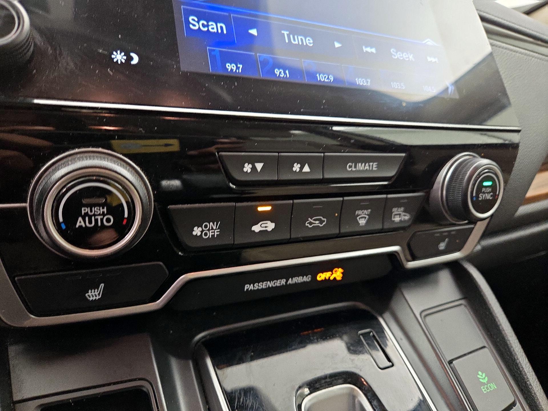 Thumbnail: 2019 Honda CR-V - 16