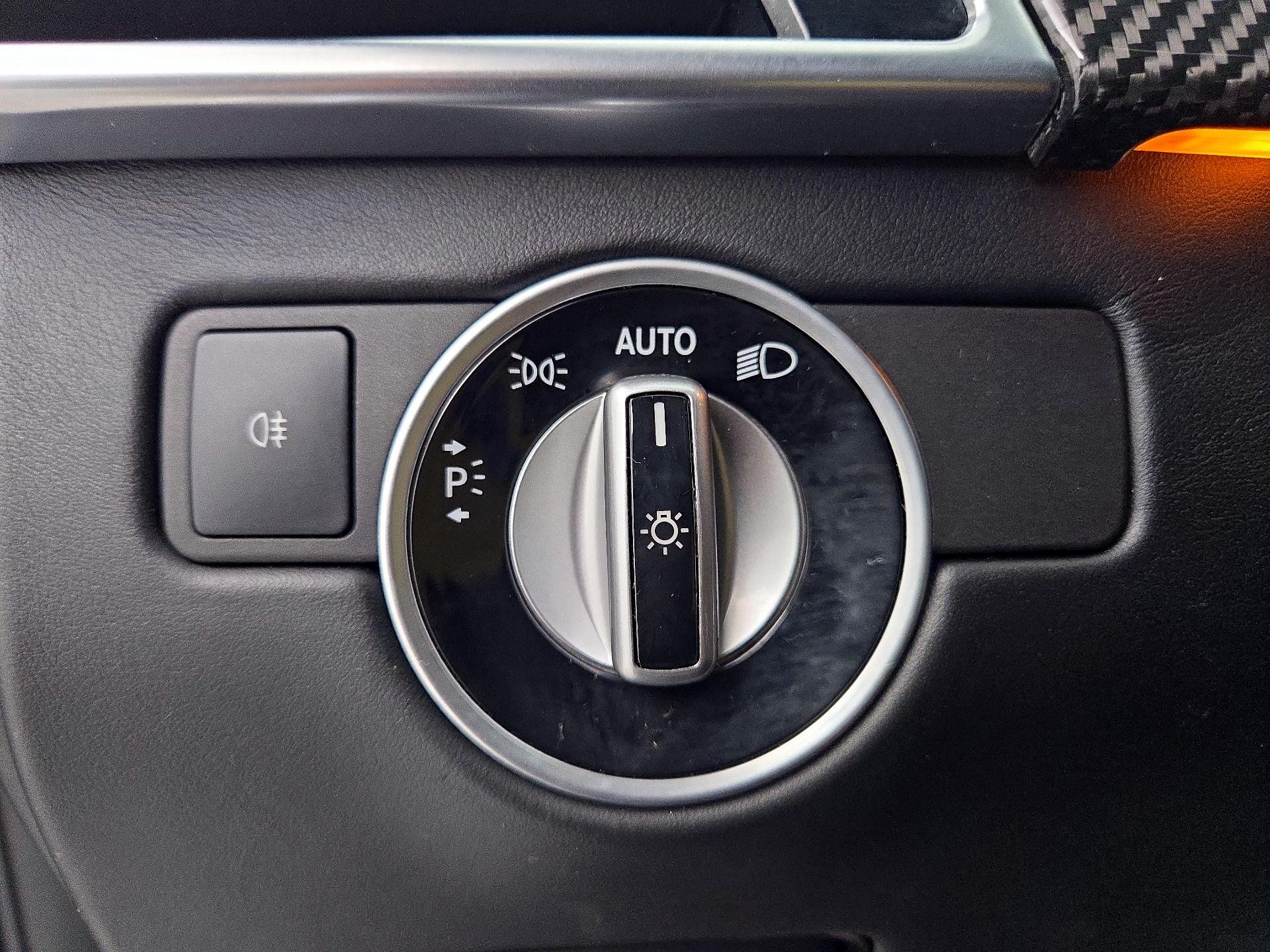 Thumbnail: 2016 Mercedes-Benz GL-Class - 13