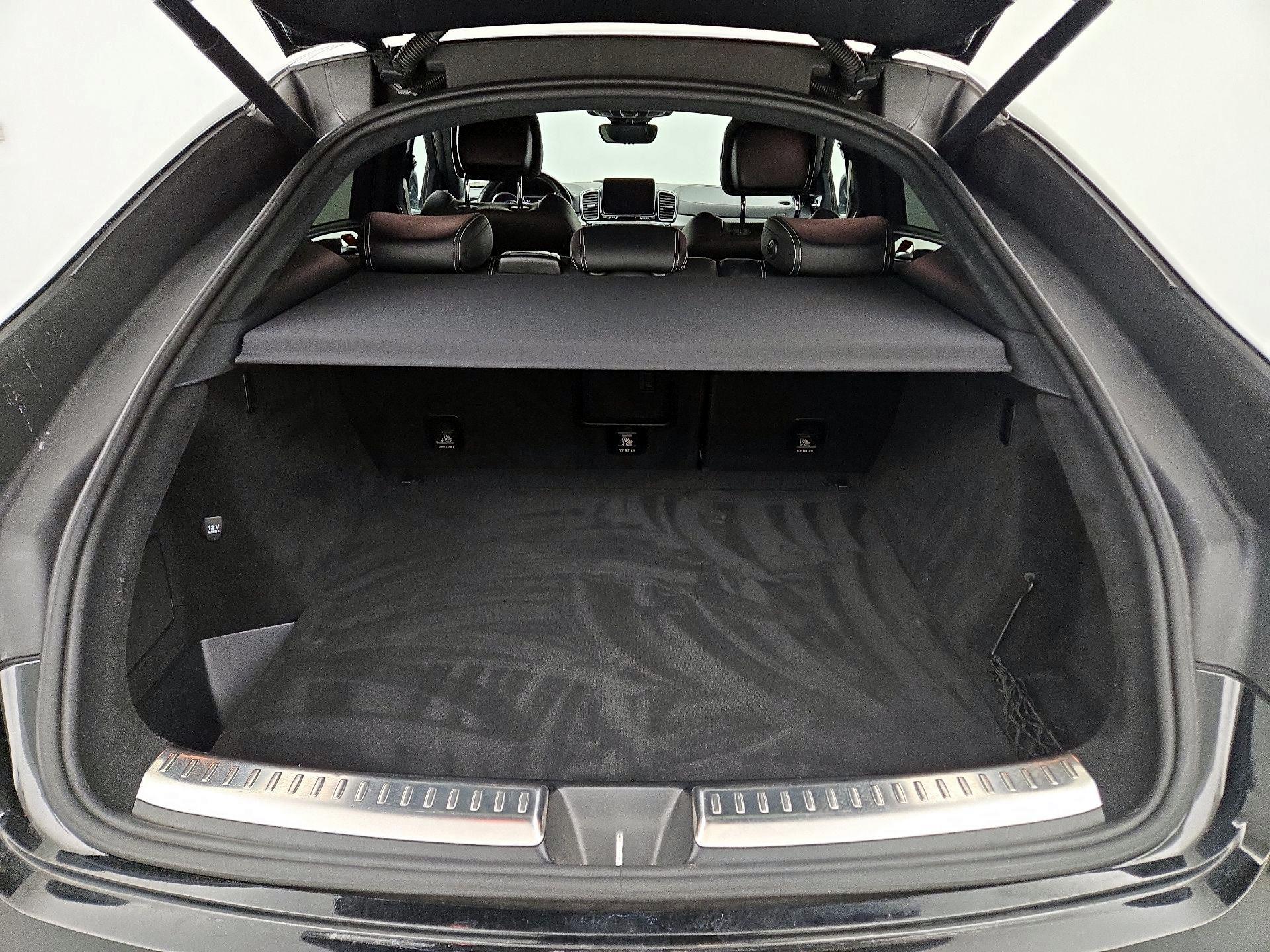 Thumbnail: 2016 Mercedes-Benz GL-Class - 19