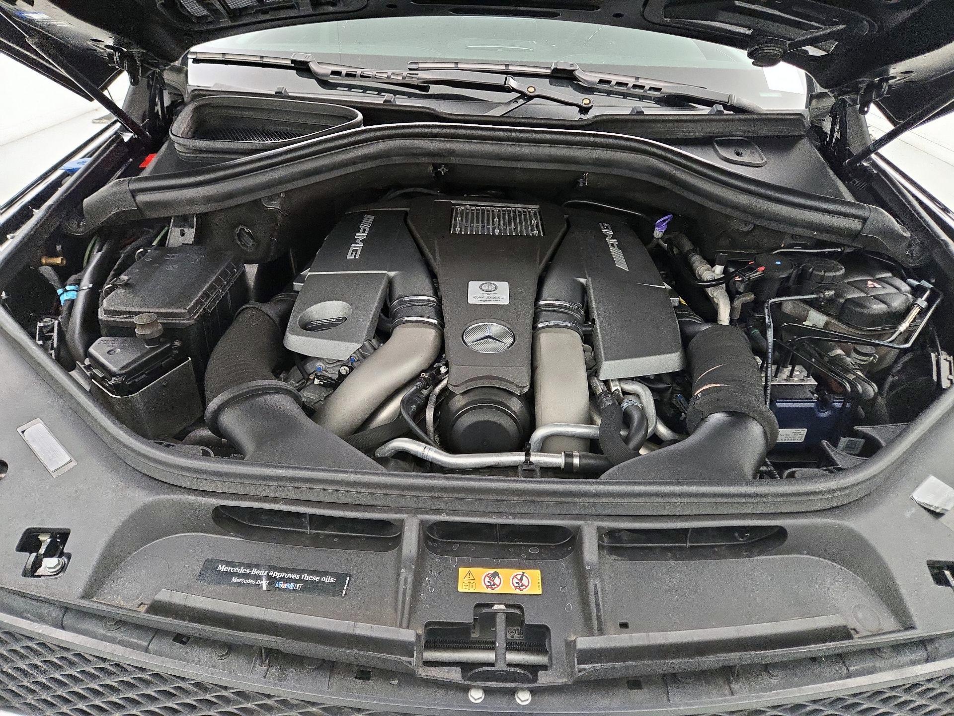 Thumbnail: 2016 Mercedes-Benz GL-Class - 20