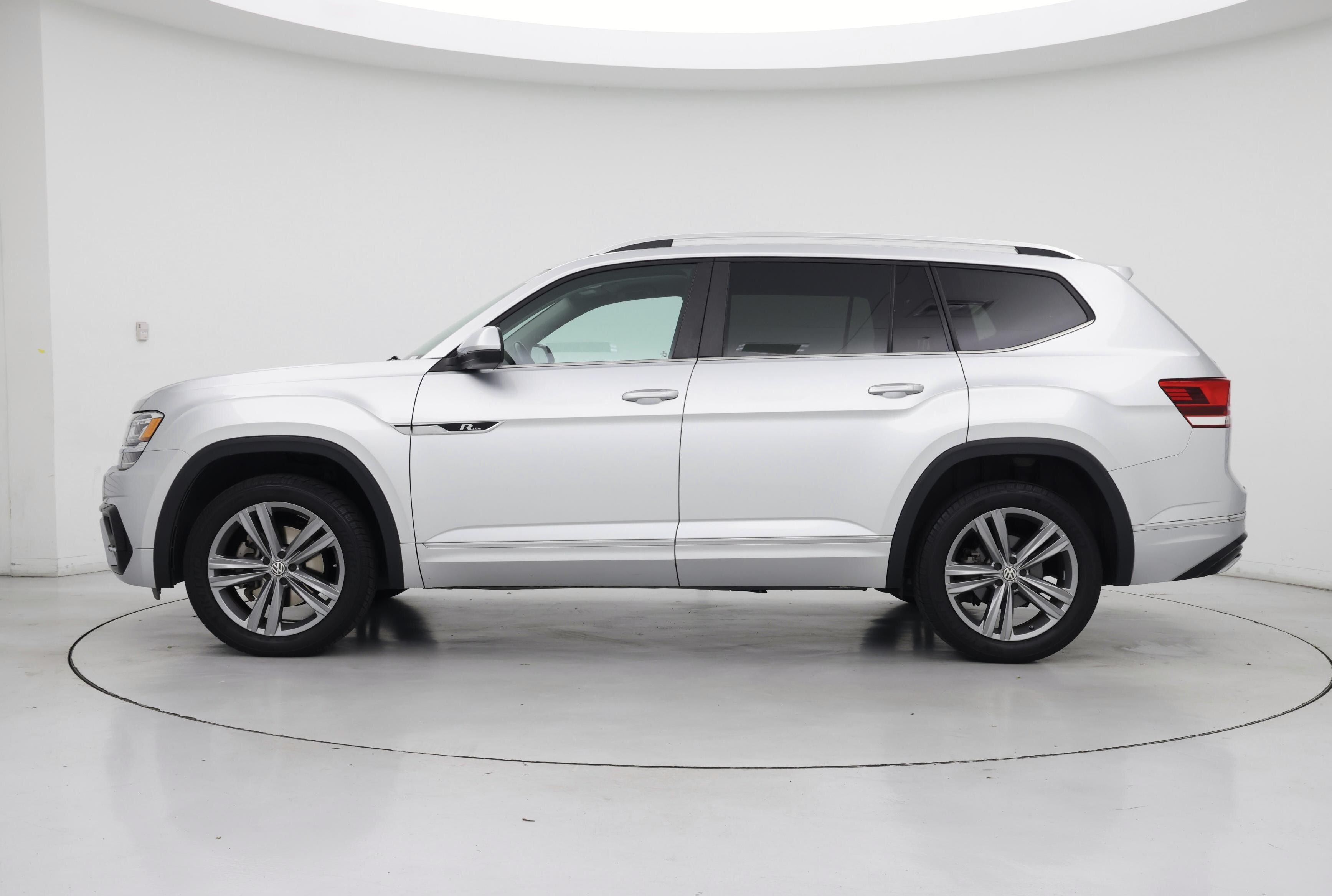 Thumbnail: 2018 Volkswagen Atlas - 3