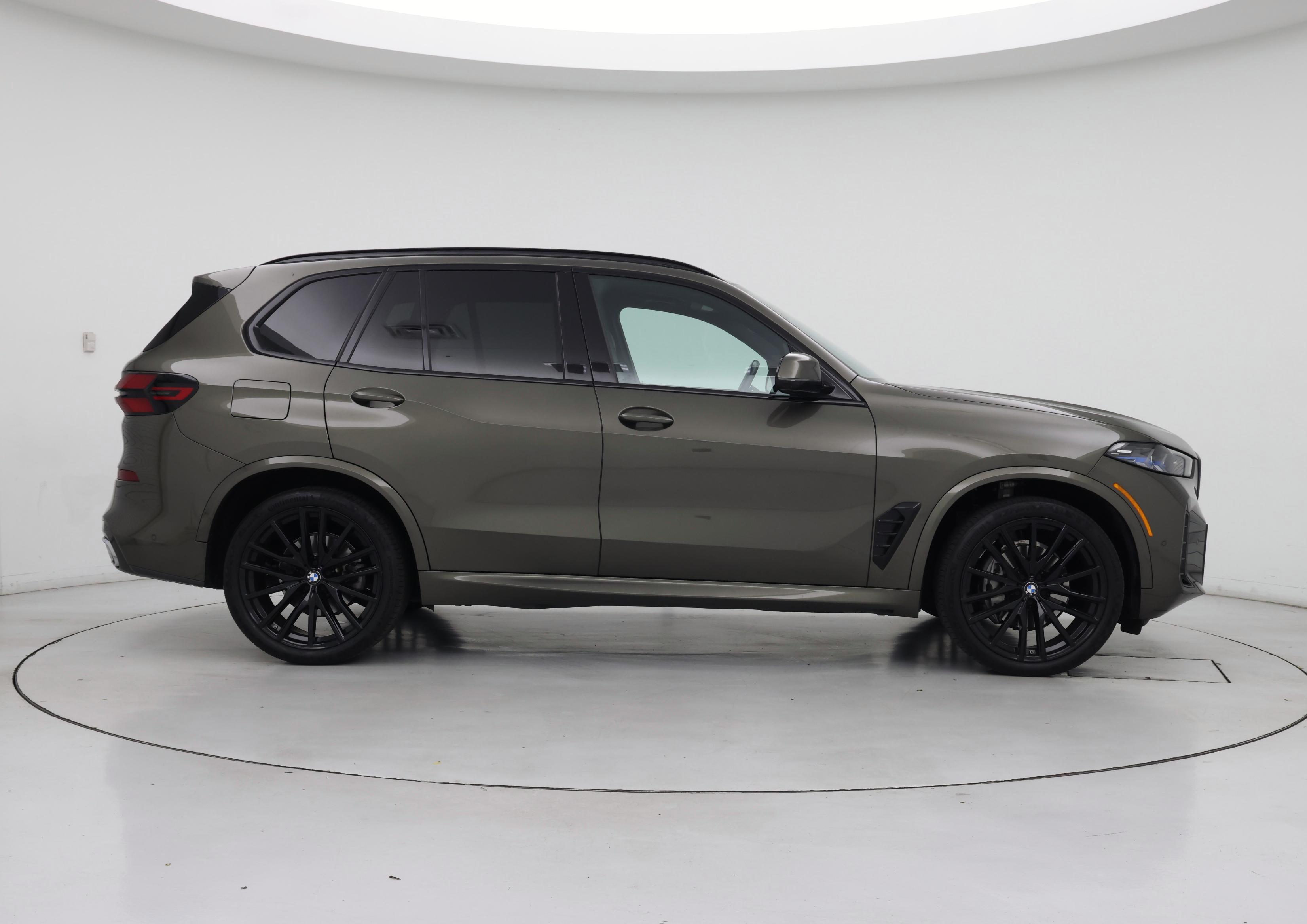 Thumbnail: 2024 BMW X5 - 7
