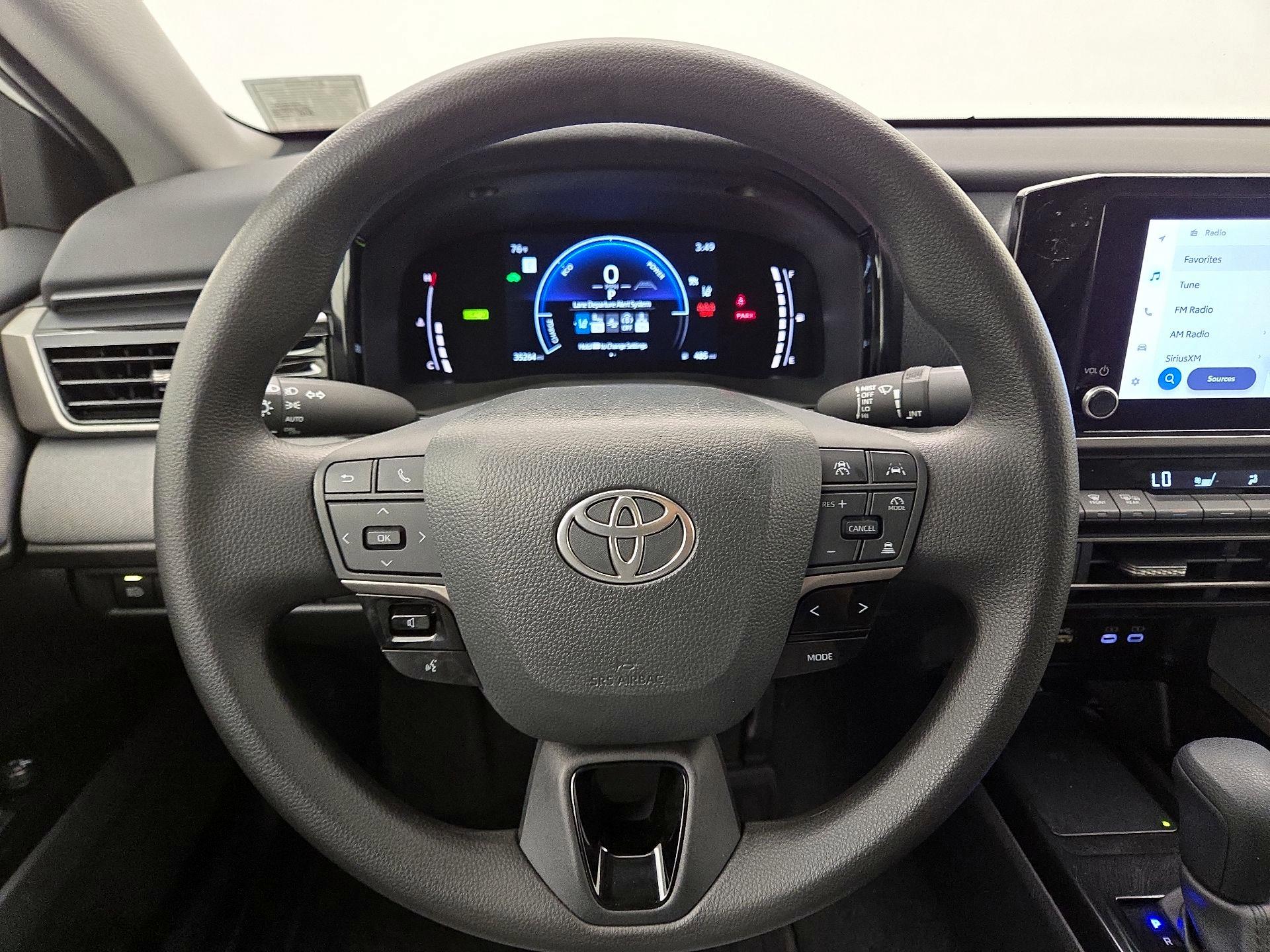 Thumbnail: 2025 Toyota Camry - 10