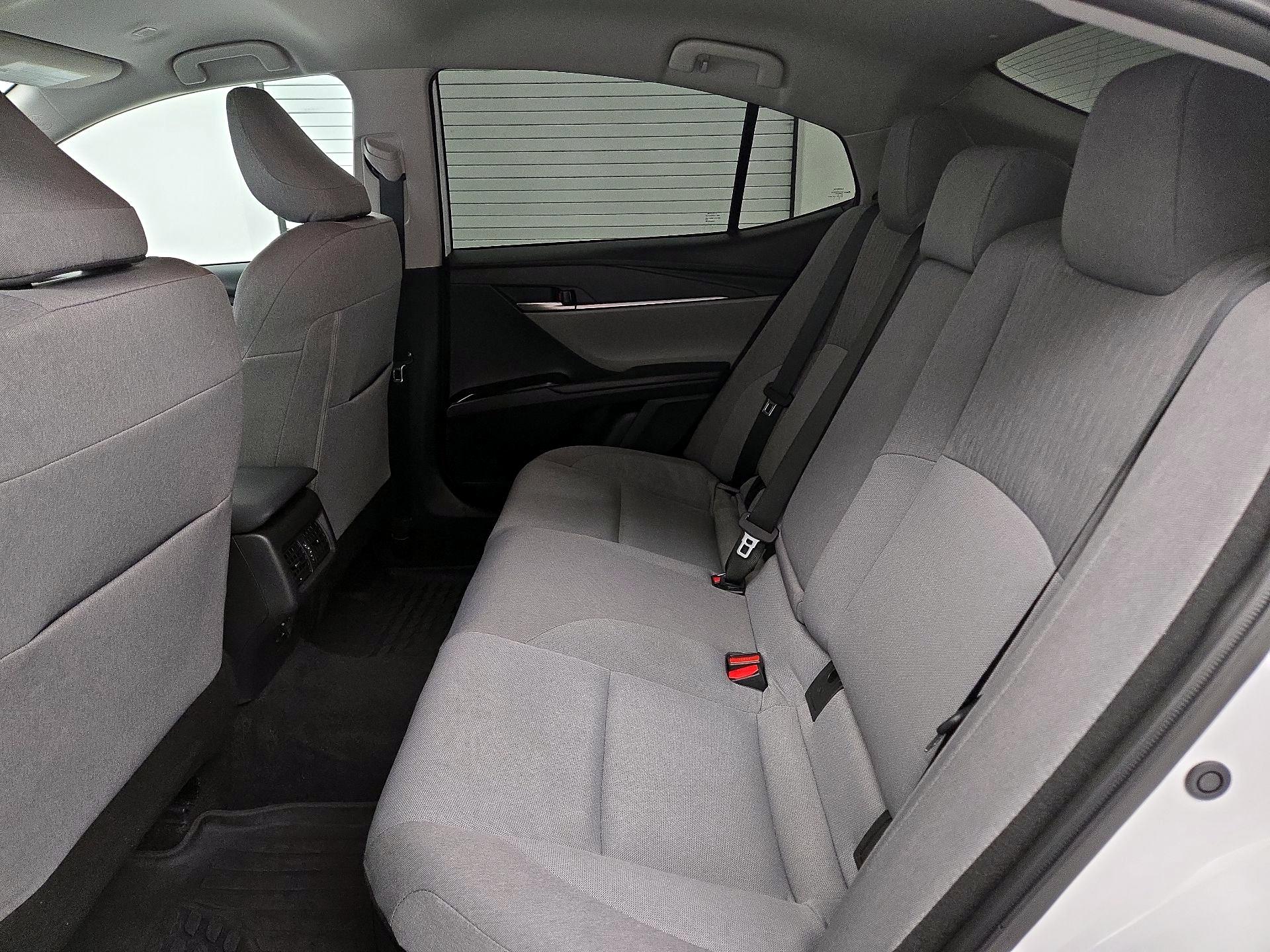 Thumbnail: 2025 Toyota Camry - 19