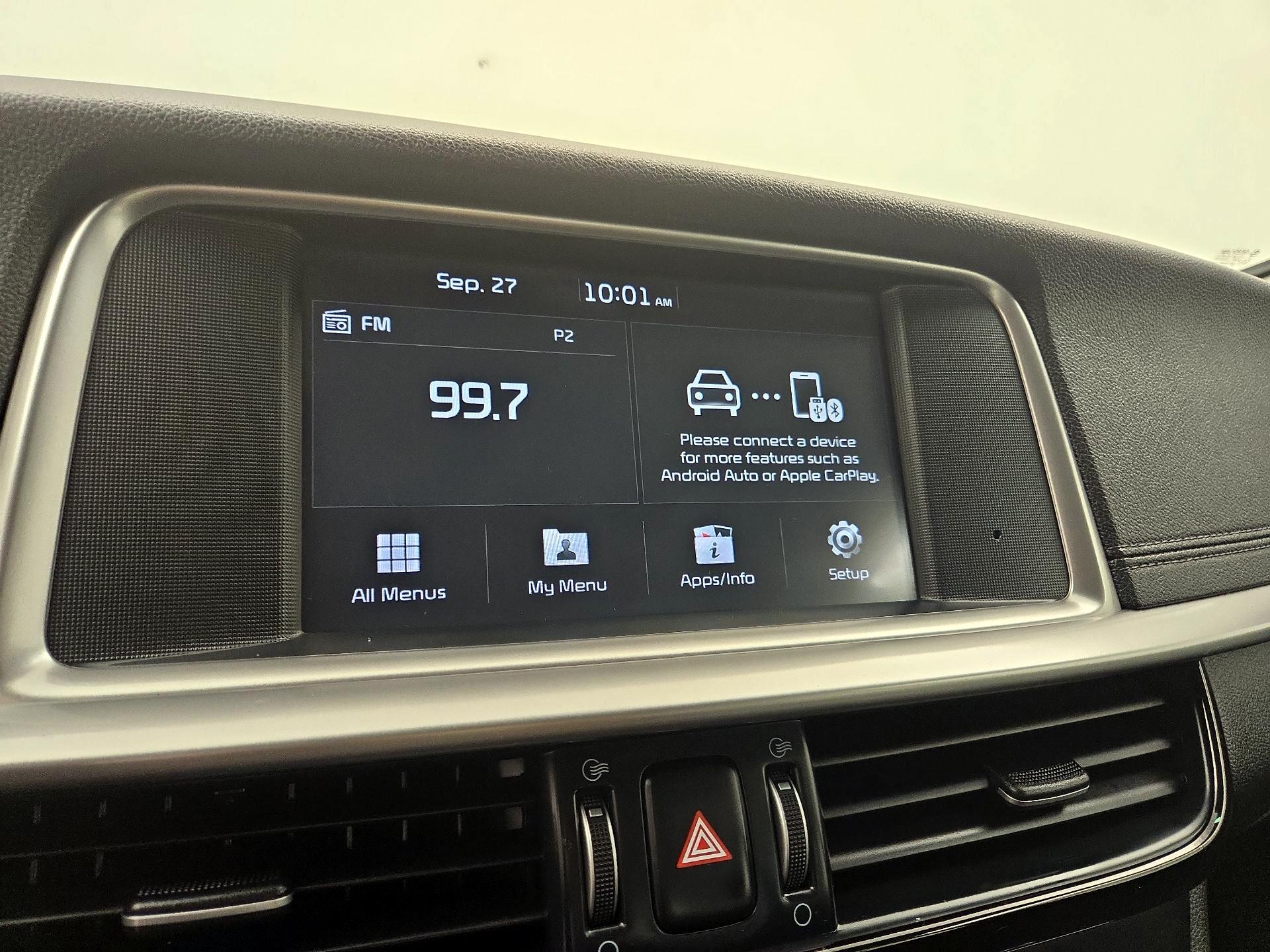 Thumbnail: 2020 Kia Optima - 15