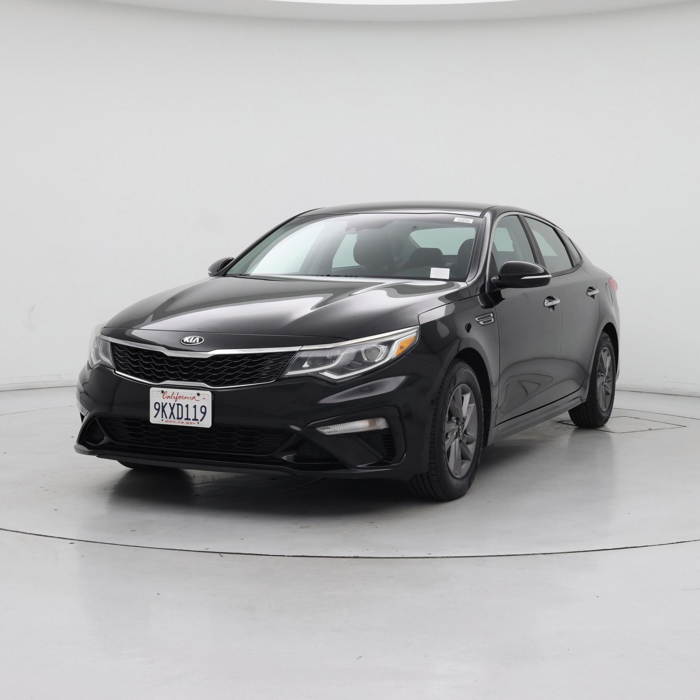 Thumbnail: 2020 Kia Optima - 4