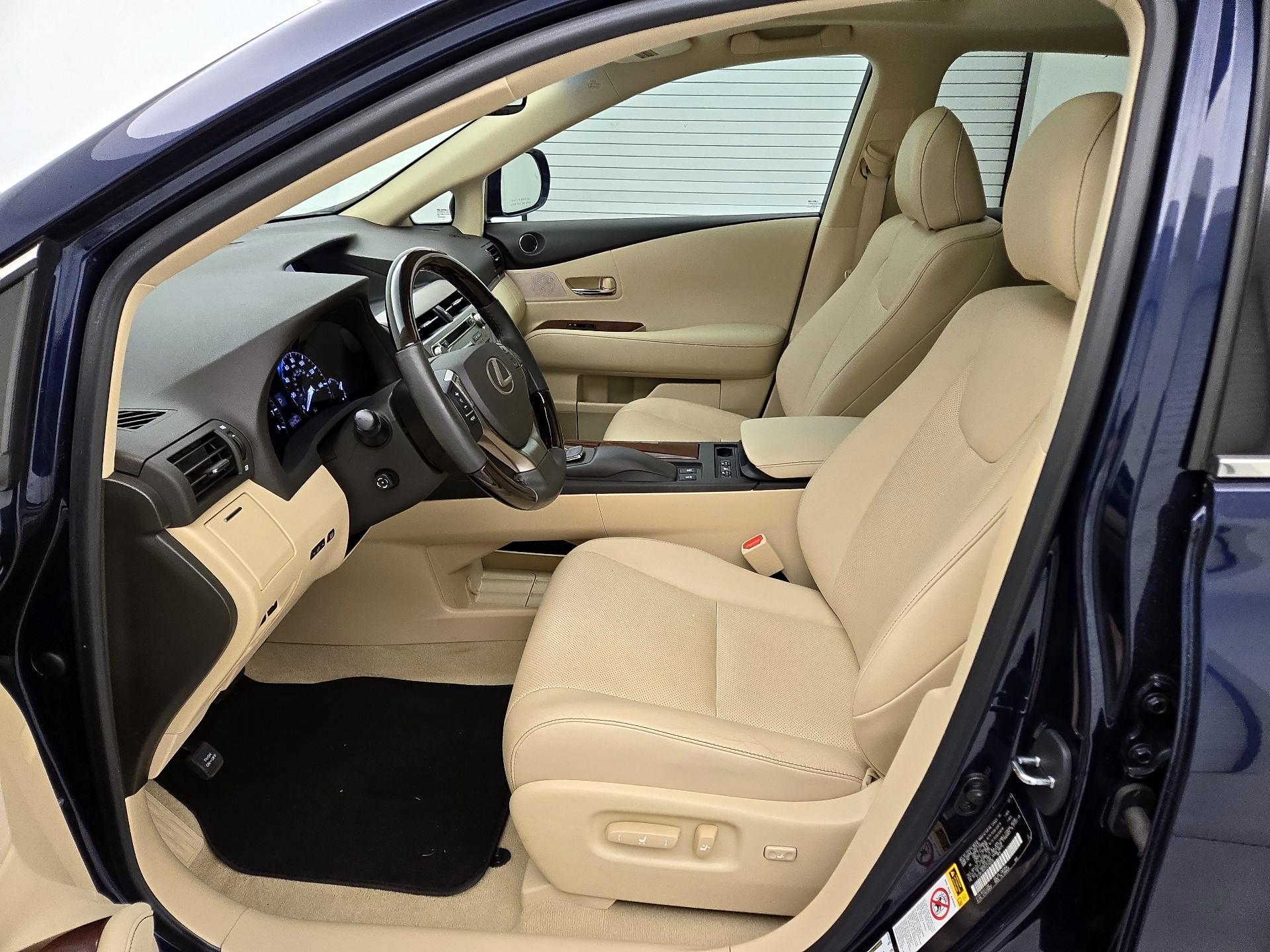 Thumbnail: 2015 Lexus RX - 11