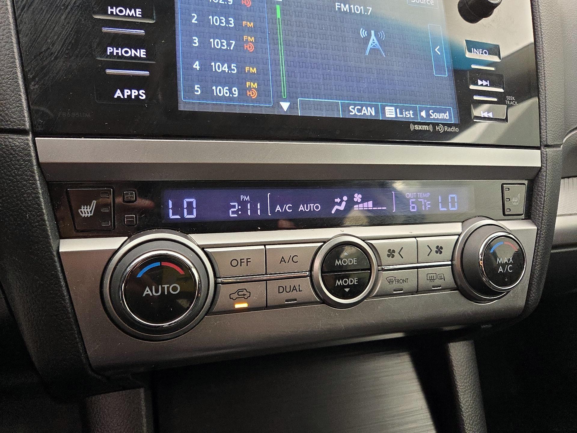 Thumbnail: 2016 Subaru Outback - 16