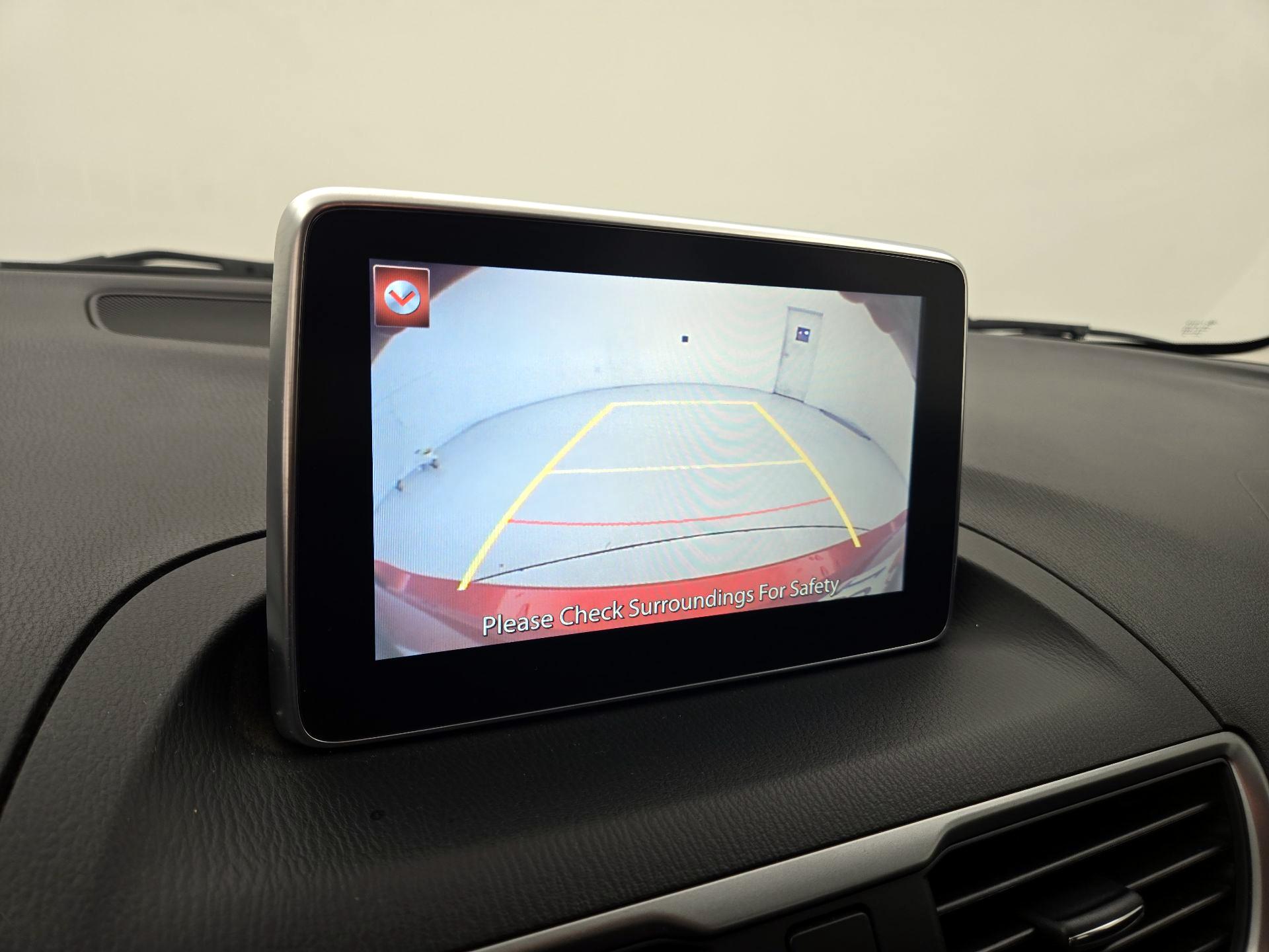 Thumbnail: 2015 Mazda Mazda3 - 14