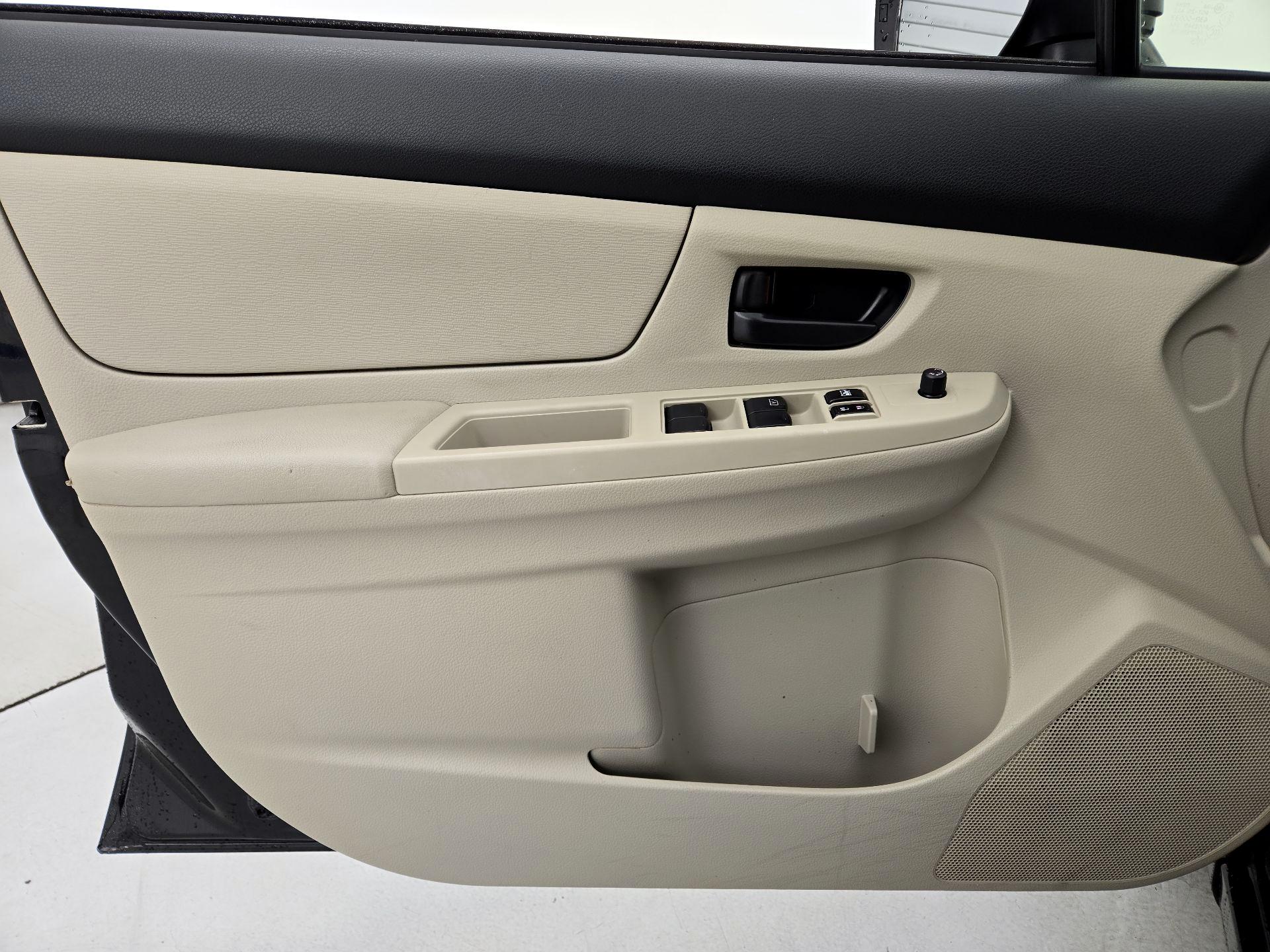 Thumbnail: 2014 Subaru Impreza - 12