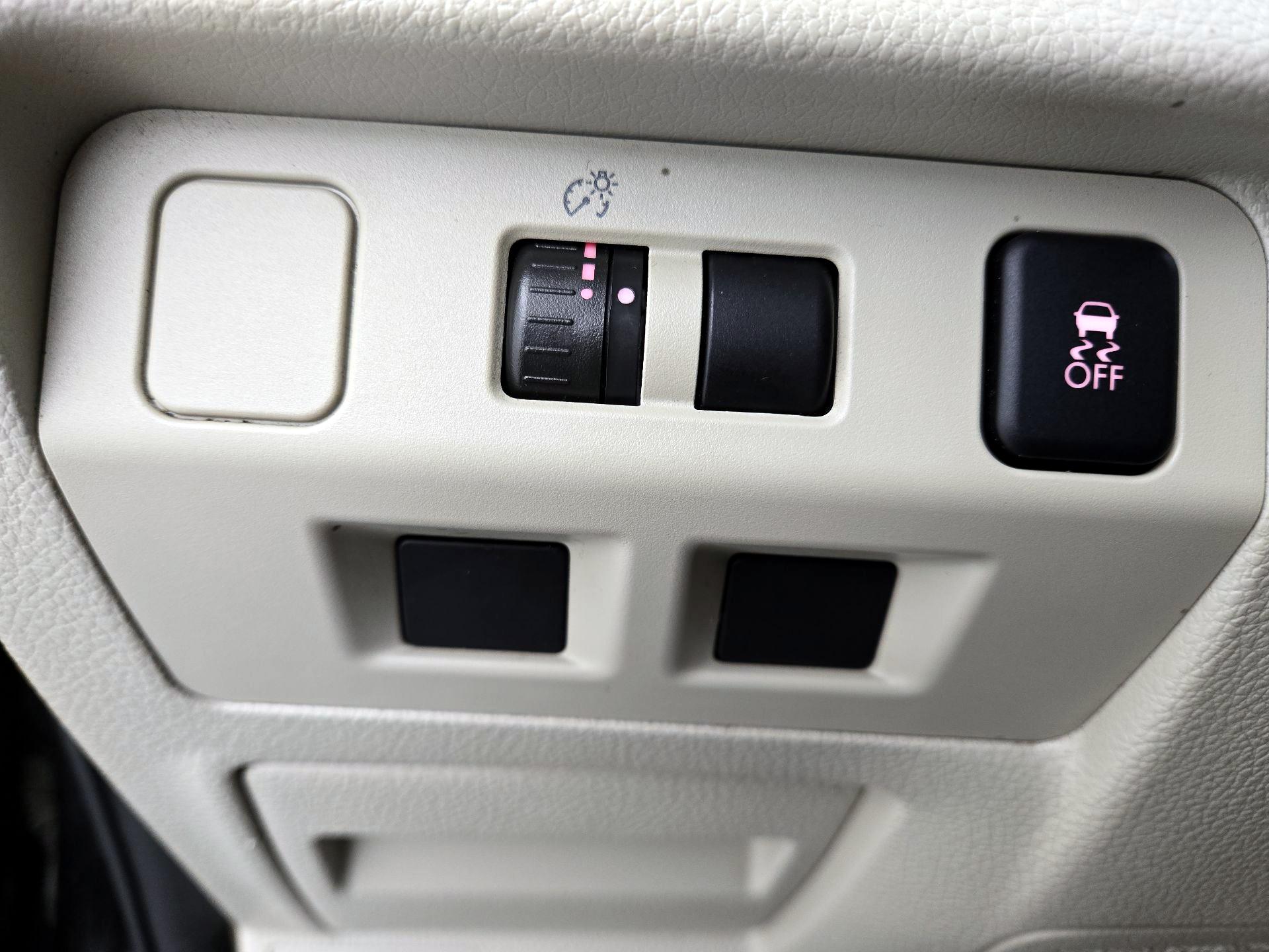 Thumbnail: 2014 Subaru Impreza - 13