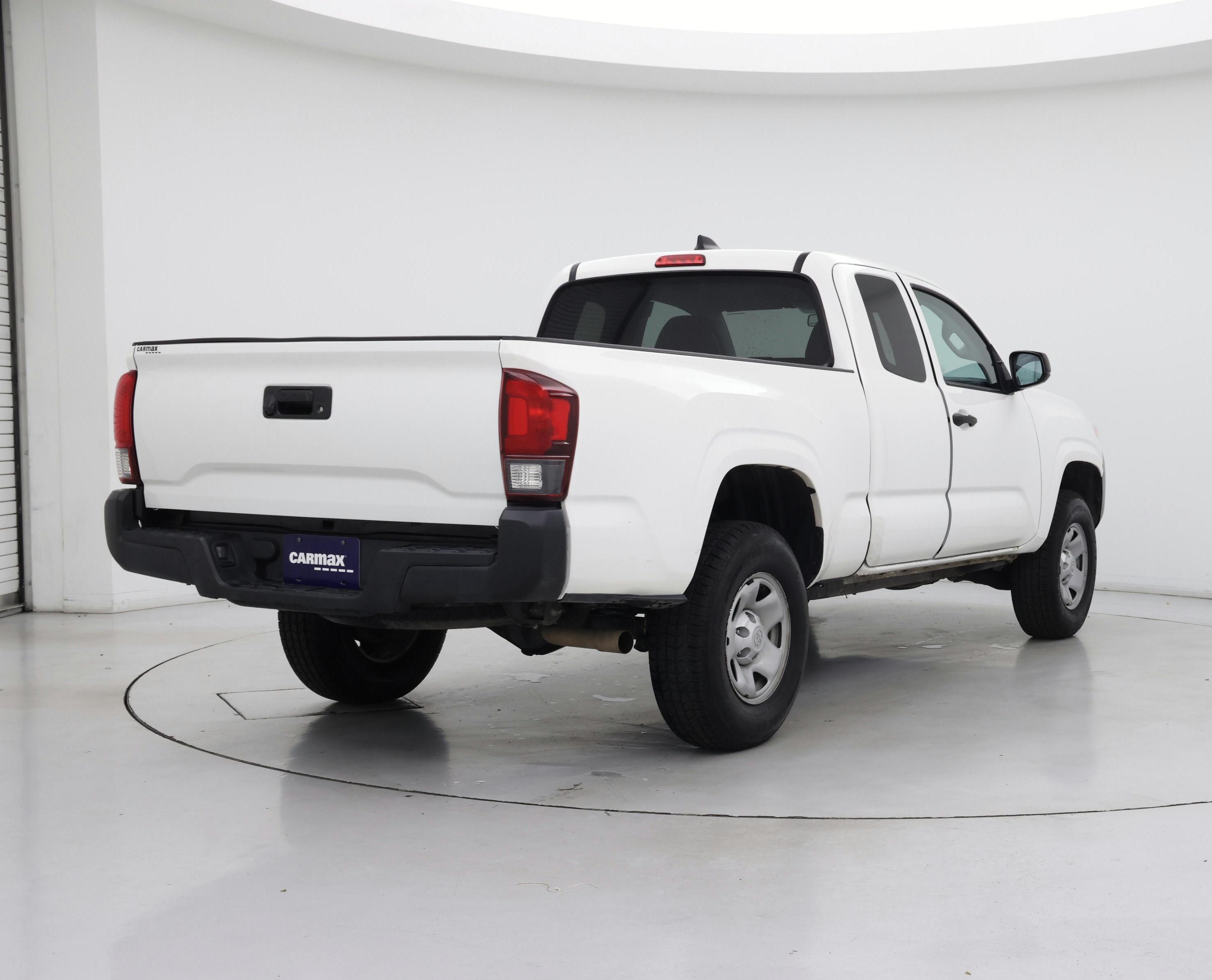 Thumbnail: 2020 Toyota Tacoma - 8