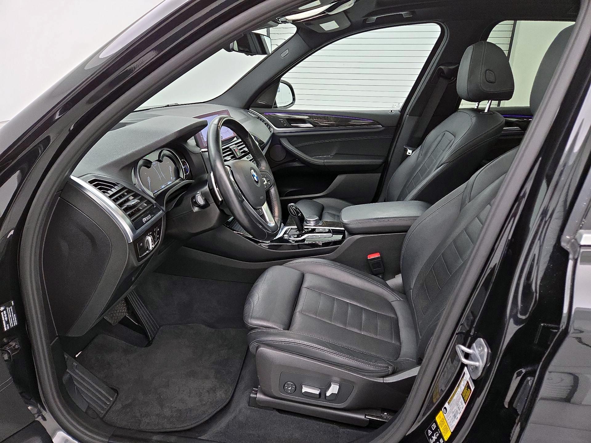 Thumbnail: 2019 BMW X3 - 11