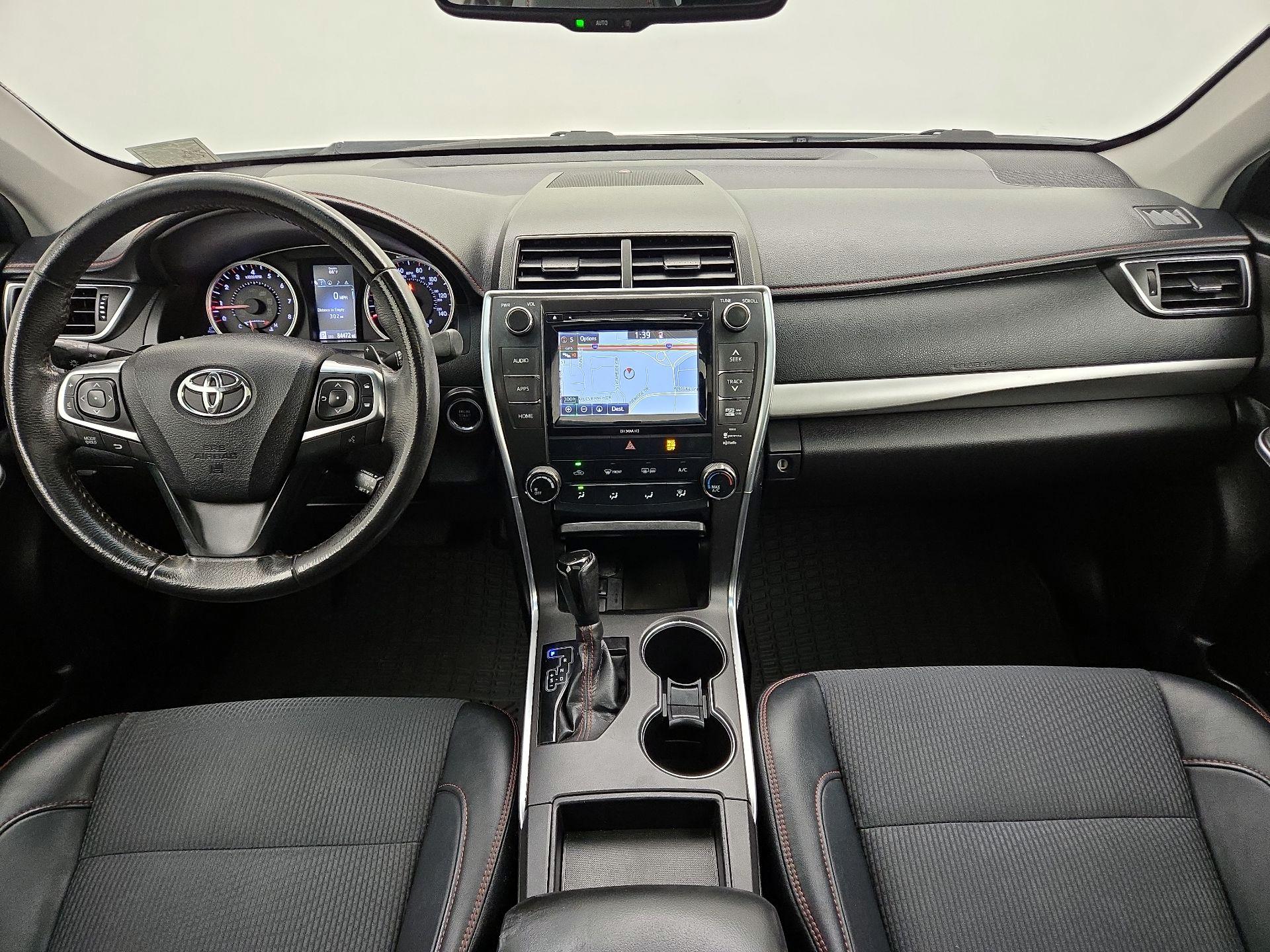 Thumbnail: 2017 Toyota Camry - 9
