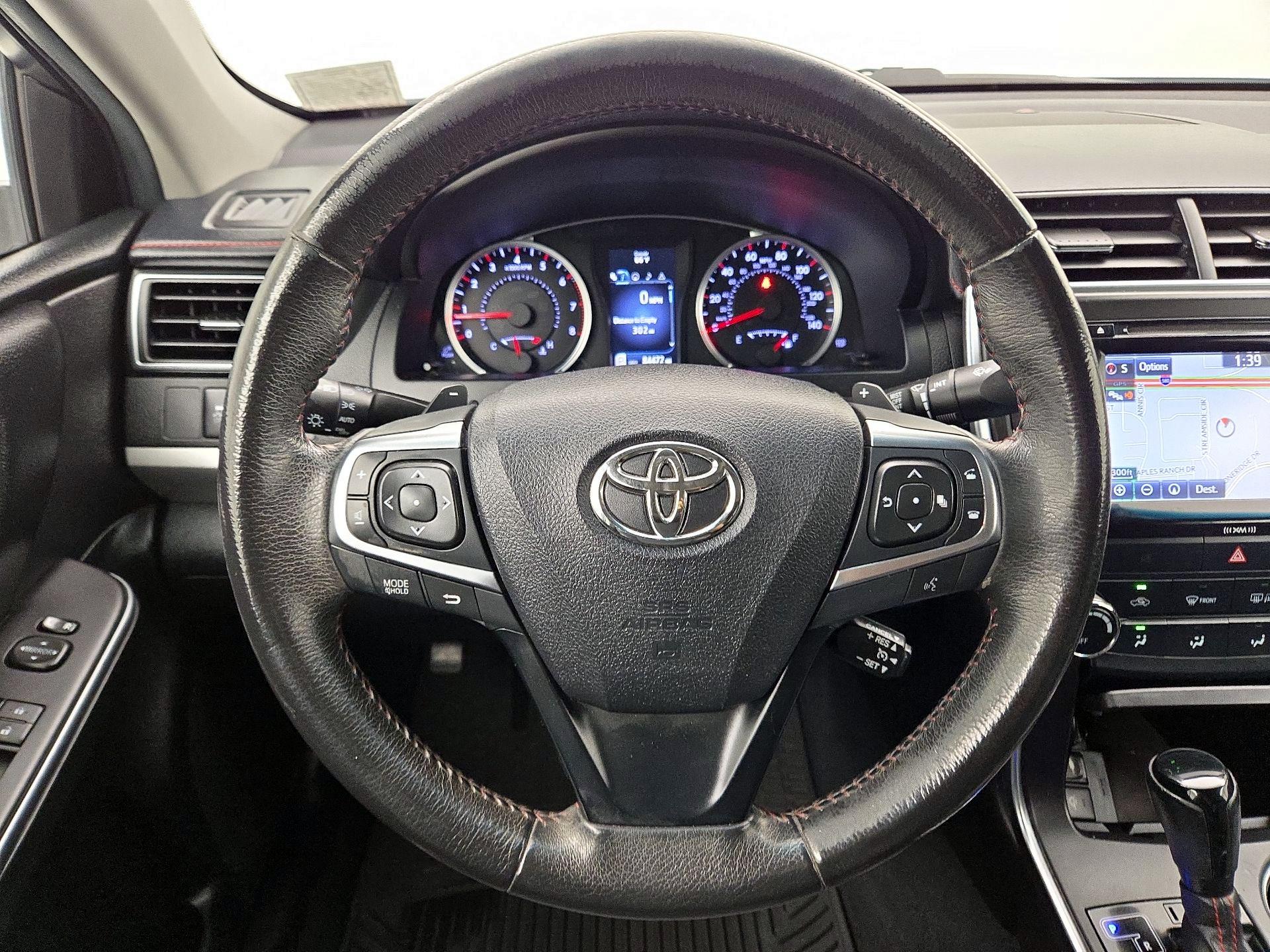 Thumbnail: 2017 Toyota Camry - 10
