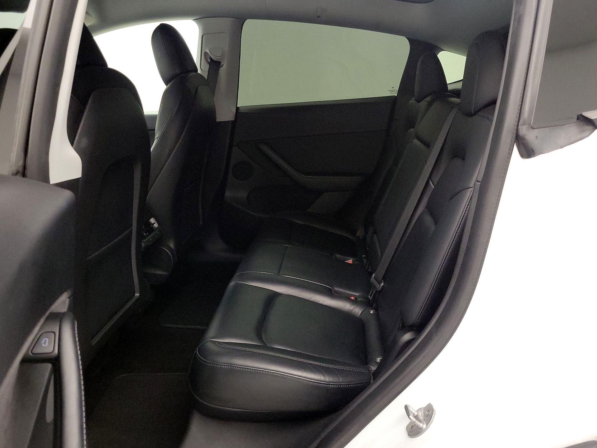 Thumbnail: 2021 Tesla Model Y - 20