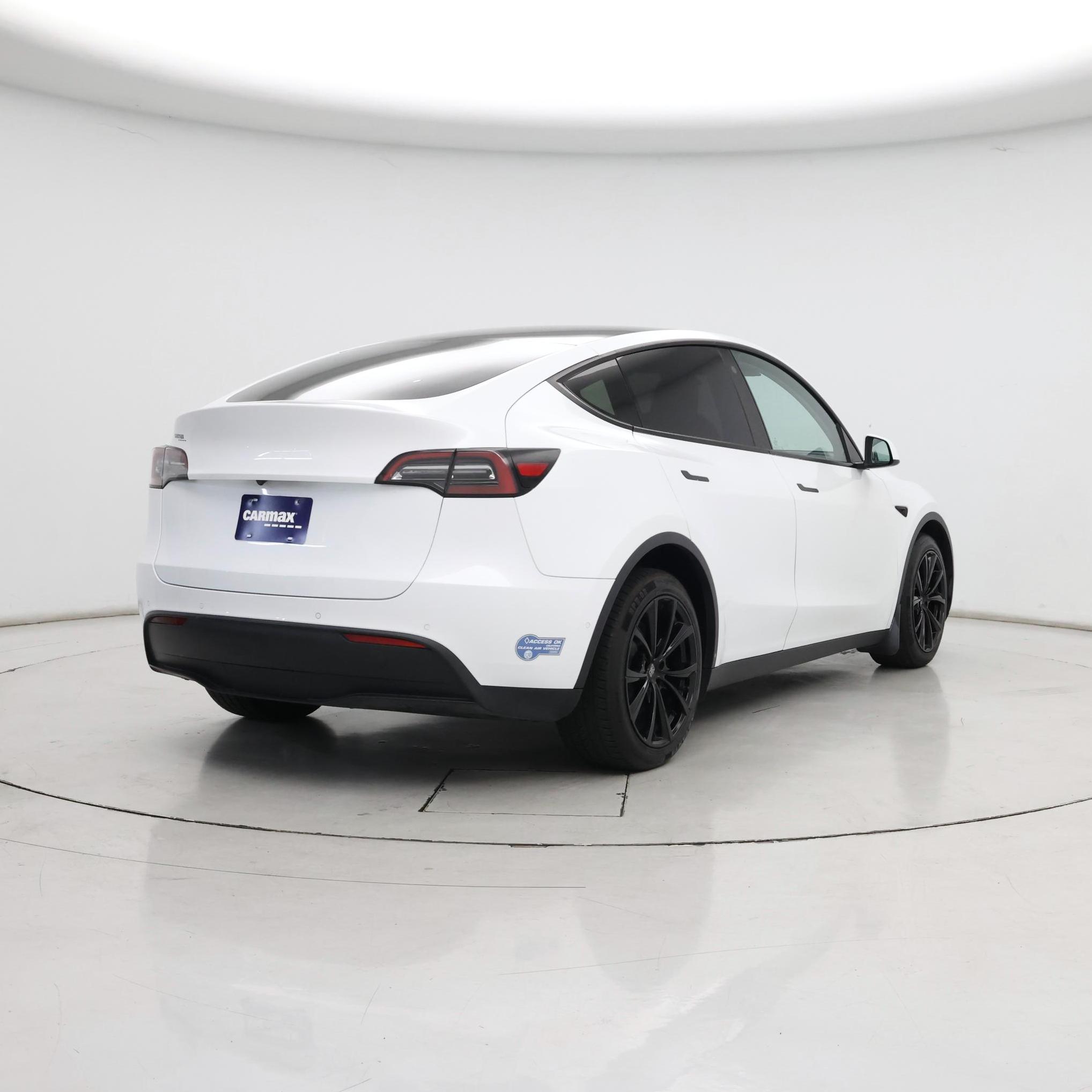 Thumbnail: 2021 Tesla Model Y - 8