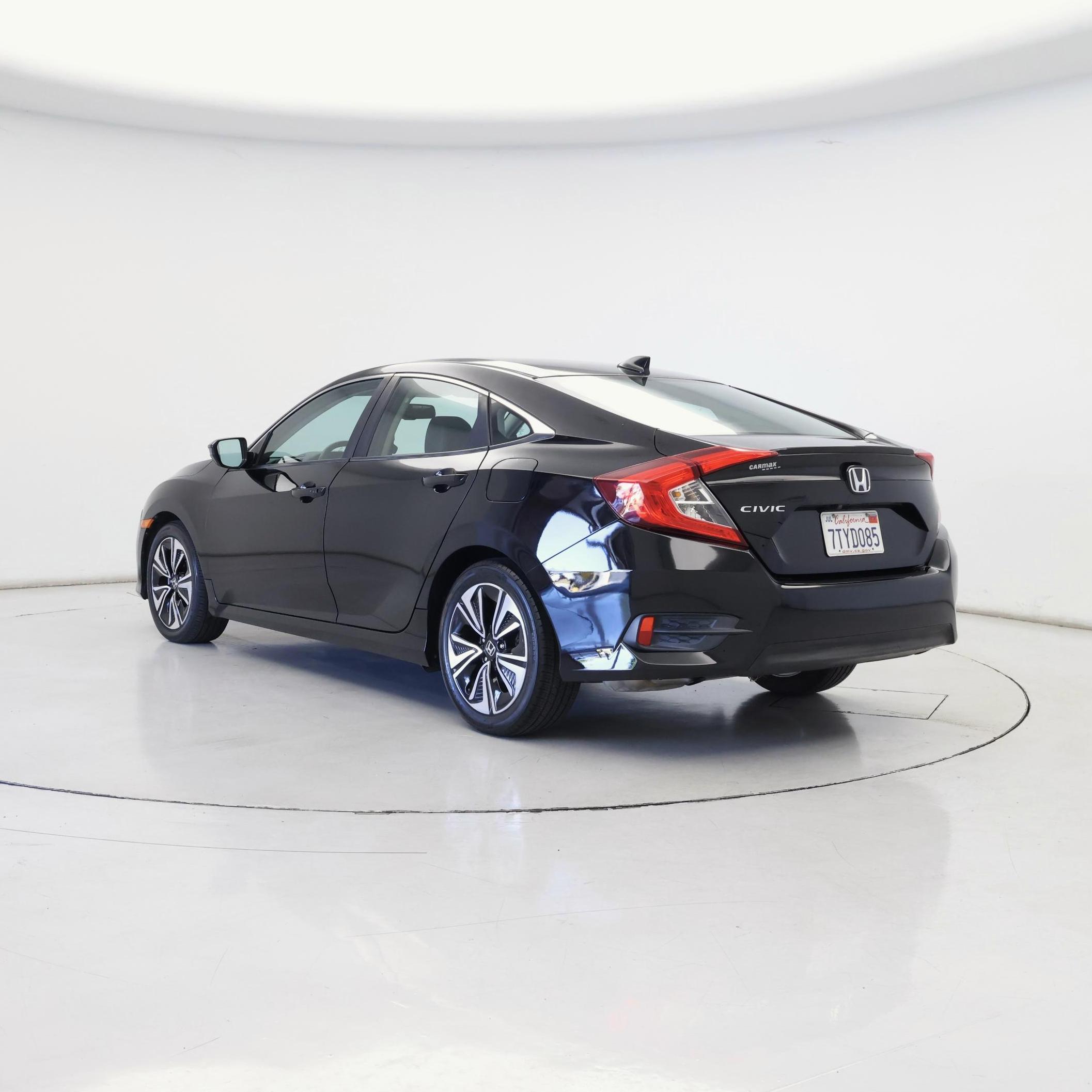 Thumbnail: 2016 Honda Civic - 2