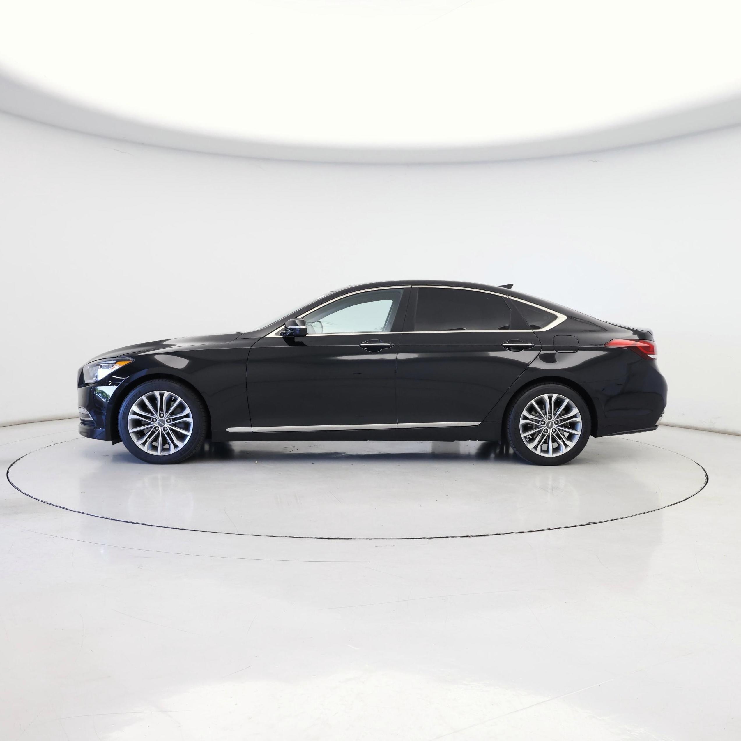 Thumbnail: 2017 Genesis G80 - 3