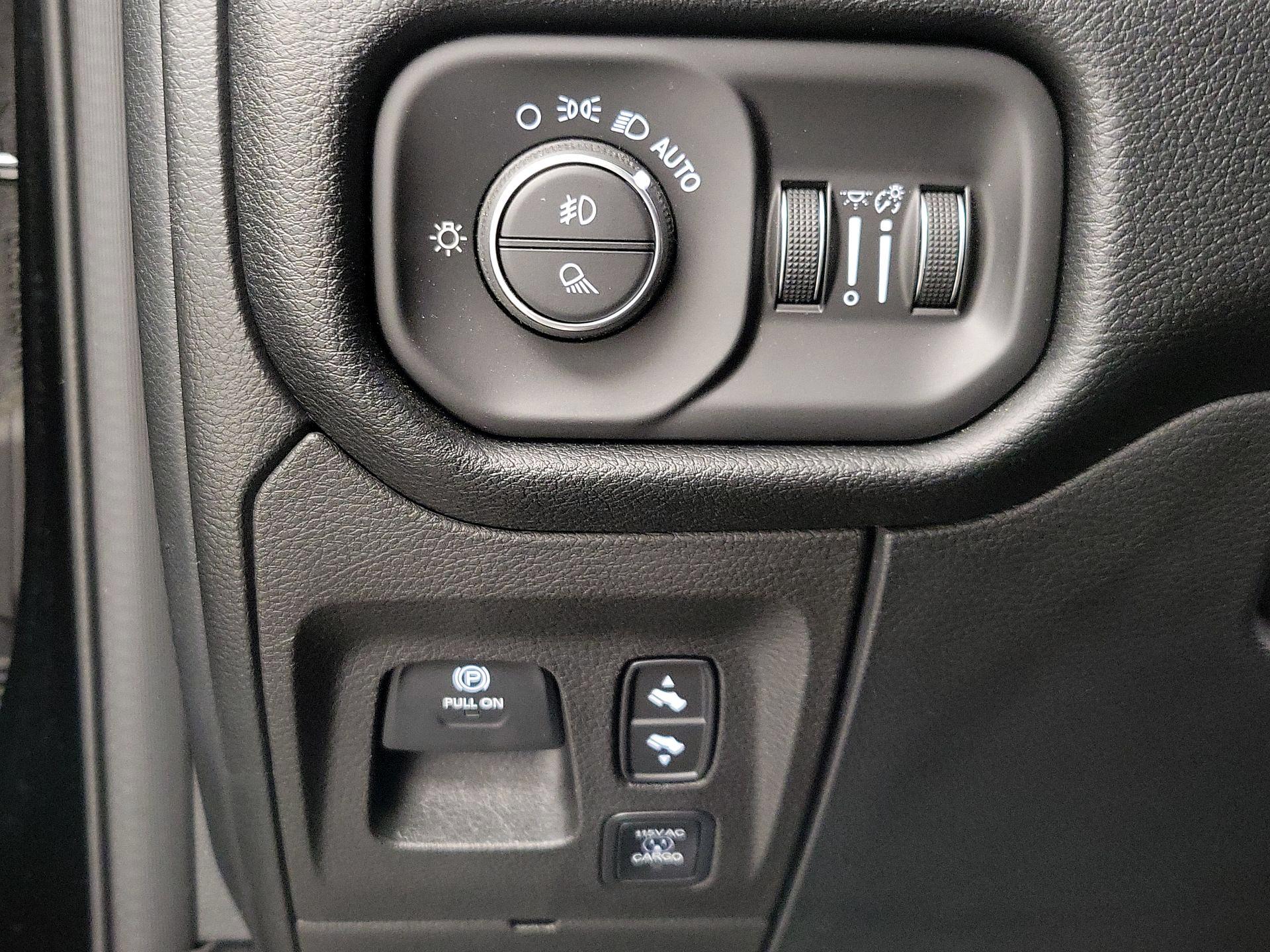 Thumbnail: 2021 RAM 1500 - 13